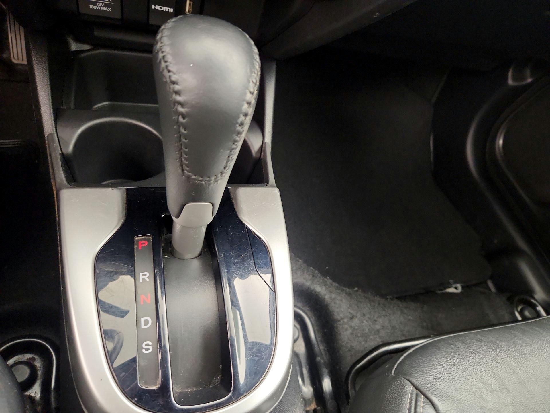 Thumbnail: 2015 Honda Fit - 16