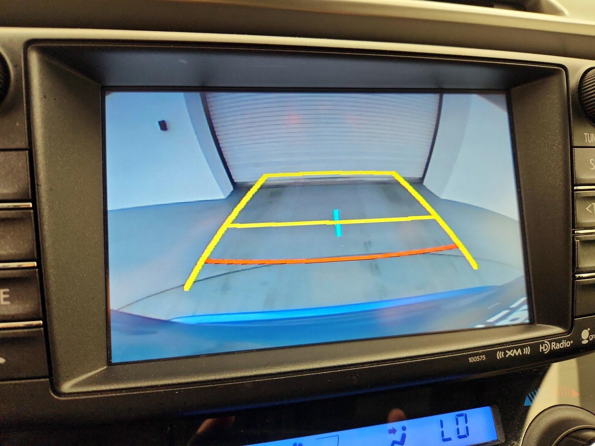 Thumbnail: 2016 Toyota RAV4 - 15