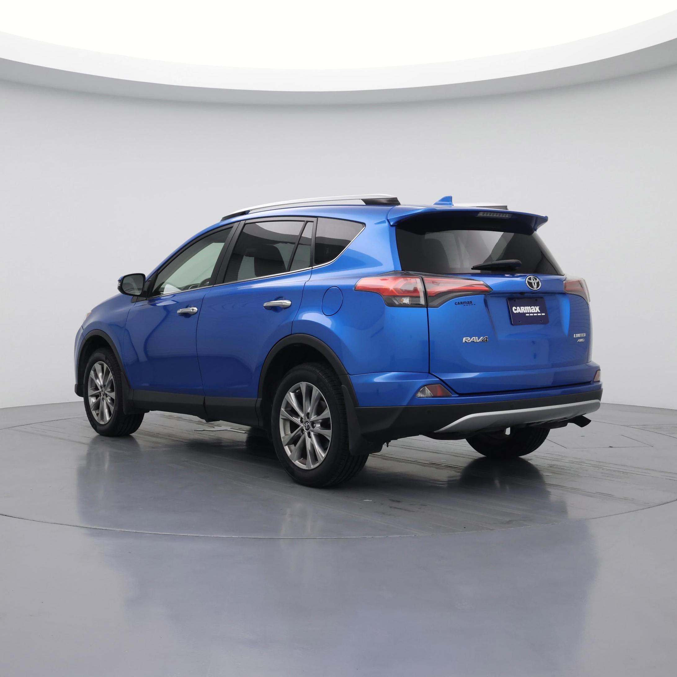 Thumbnail: 2016 Toyota RAV4 - 2