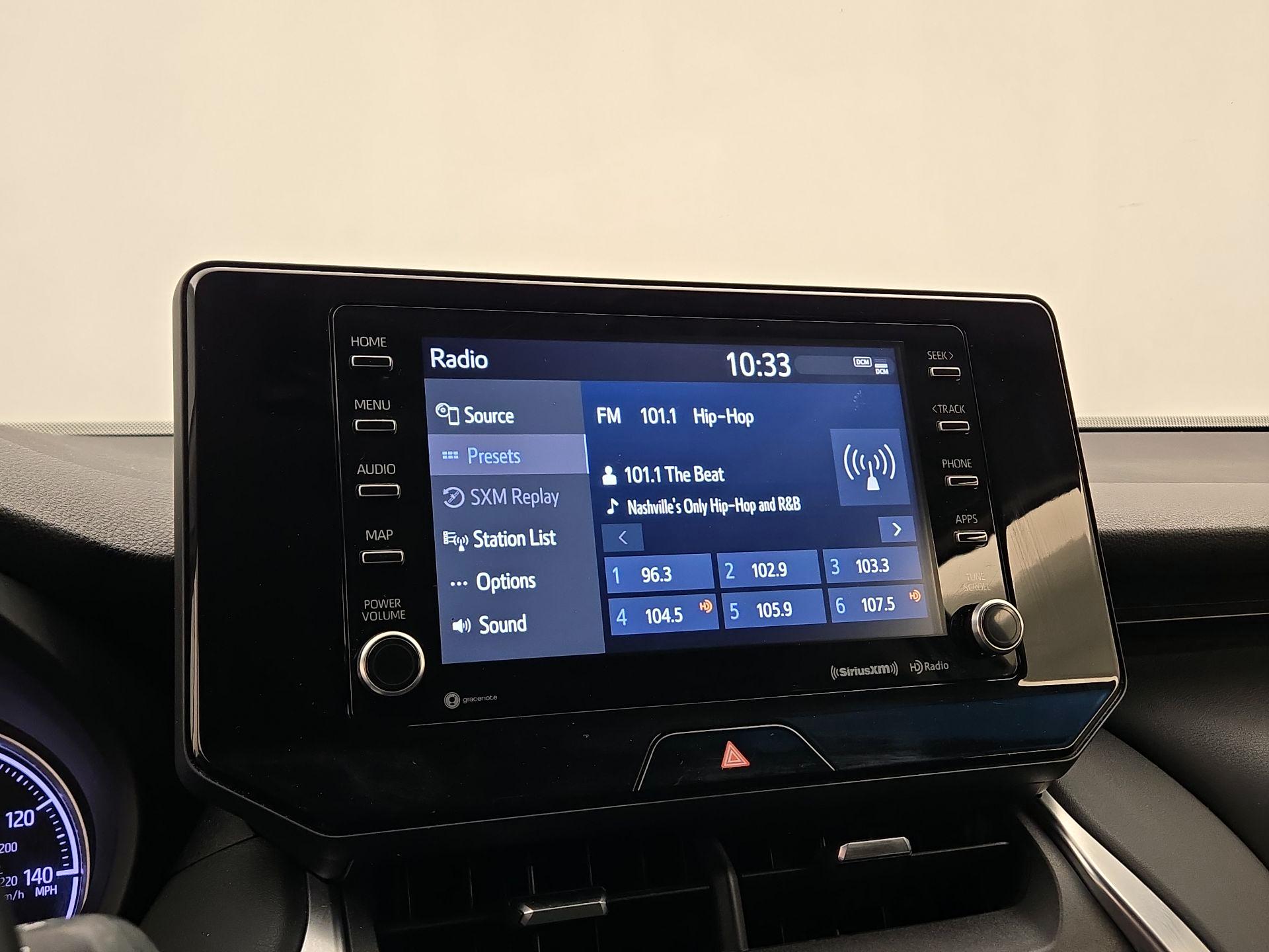 Thumbnail: 2022 Toyota Venza - 15