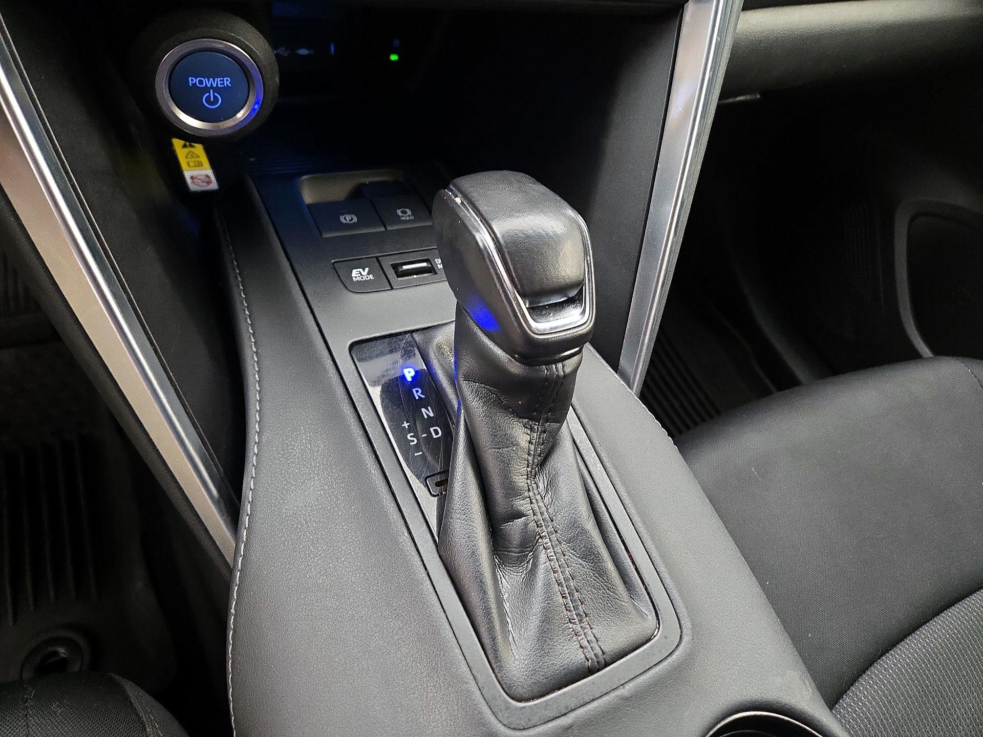 Thumbnail: 2022 Toyota Venza - 17