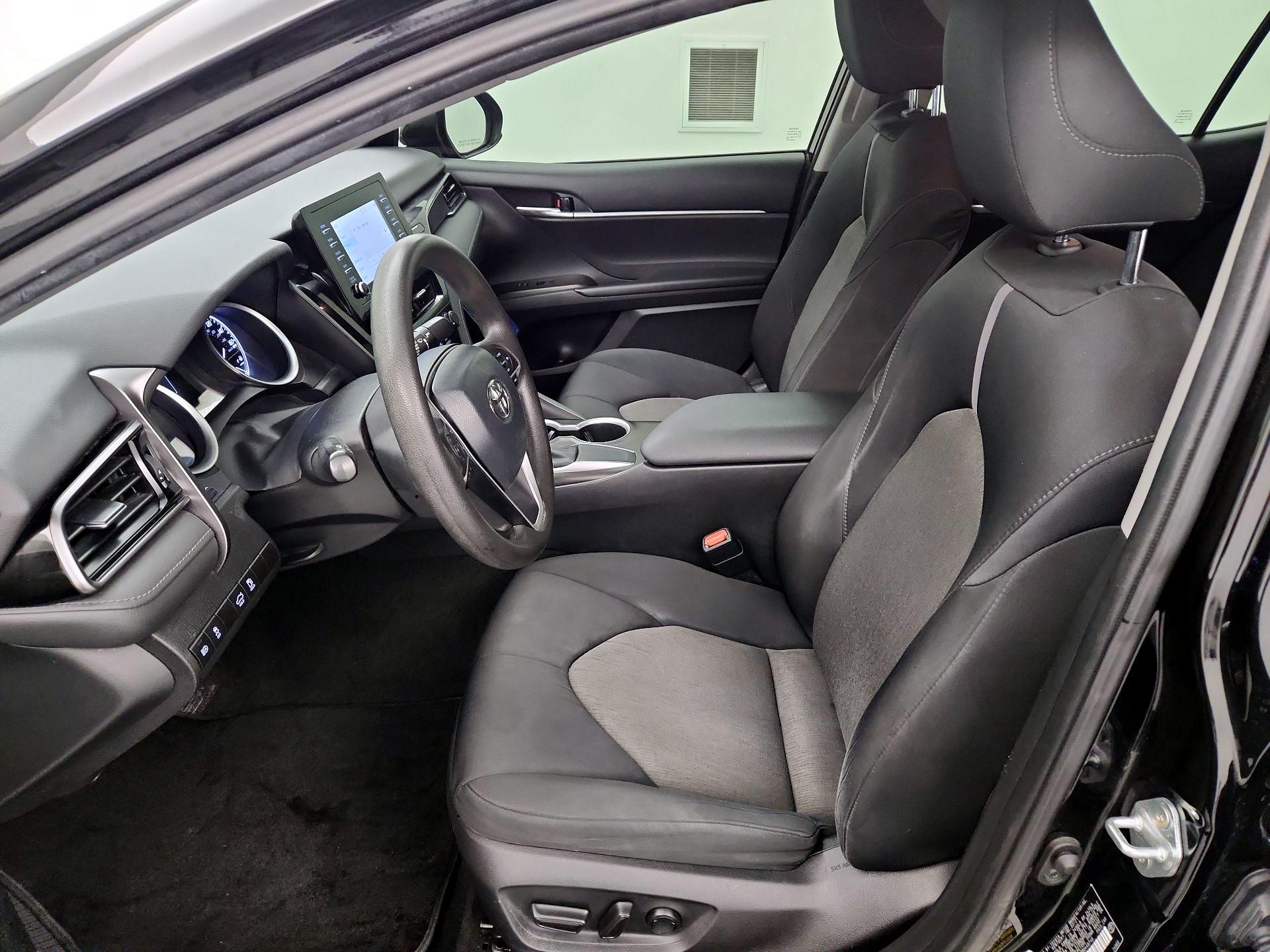 Thumbnail: 2021 Toyota Camry - 11