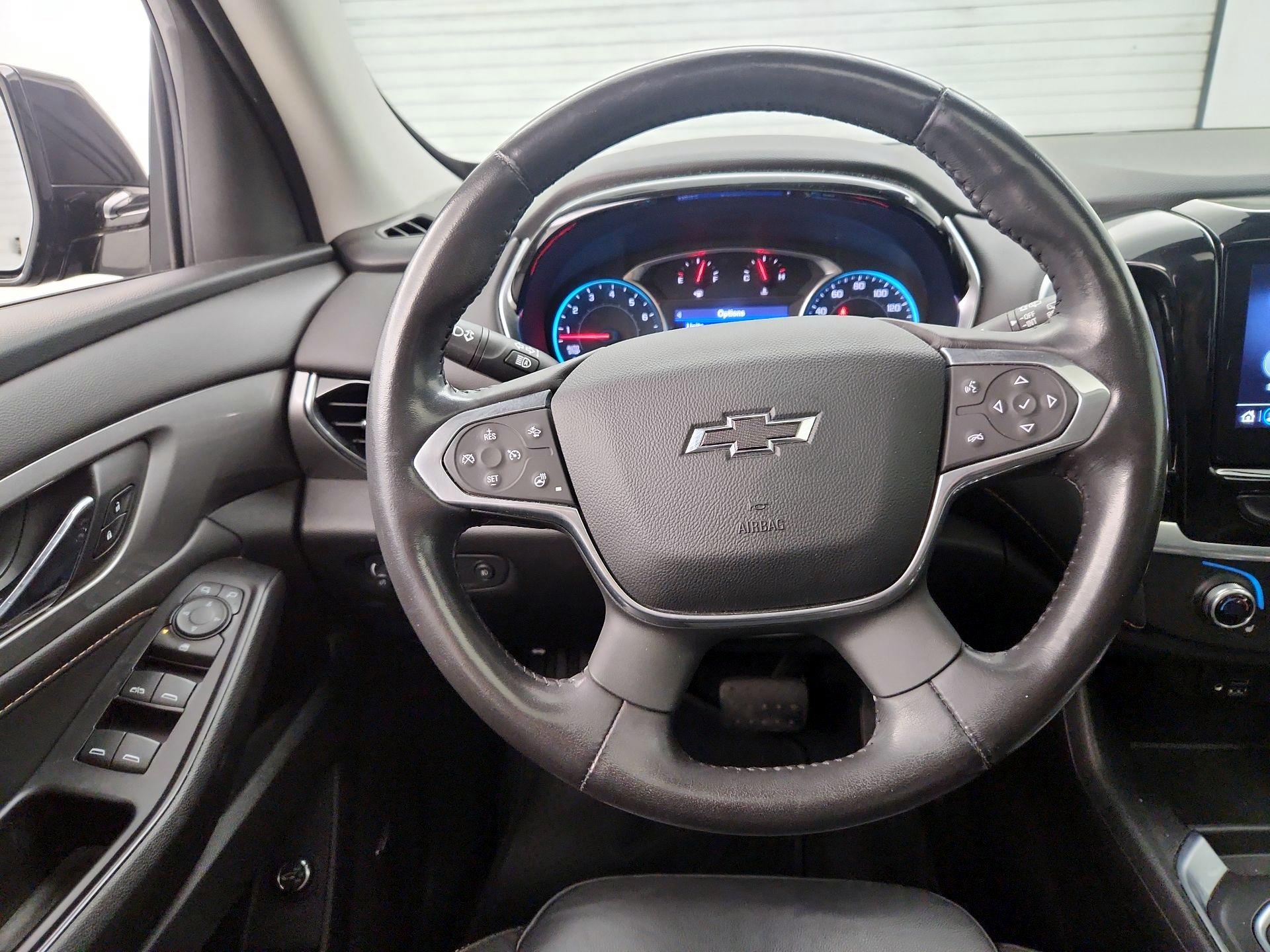 Thumbnail: 2020 Chevrolet Traverse - 10