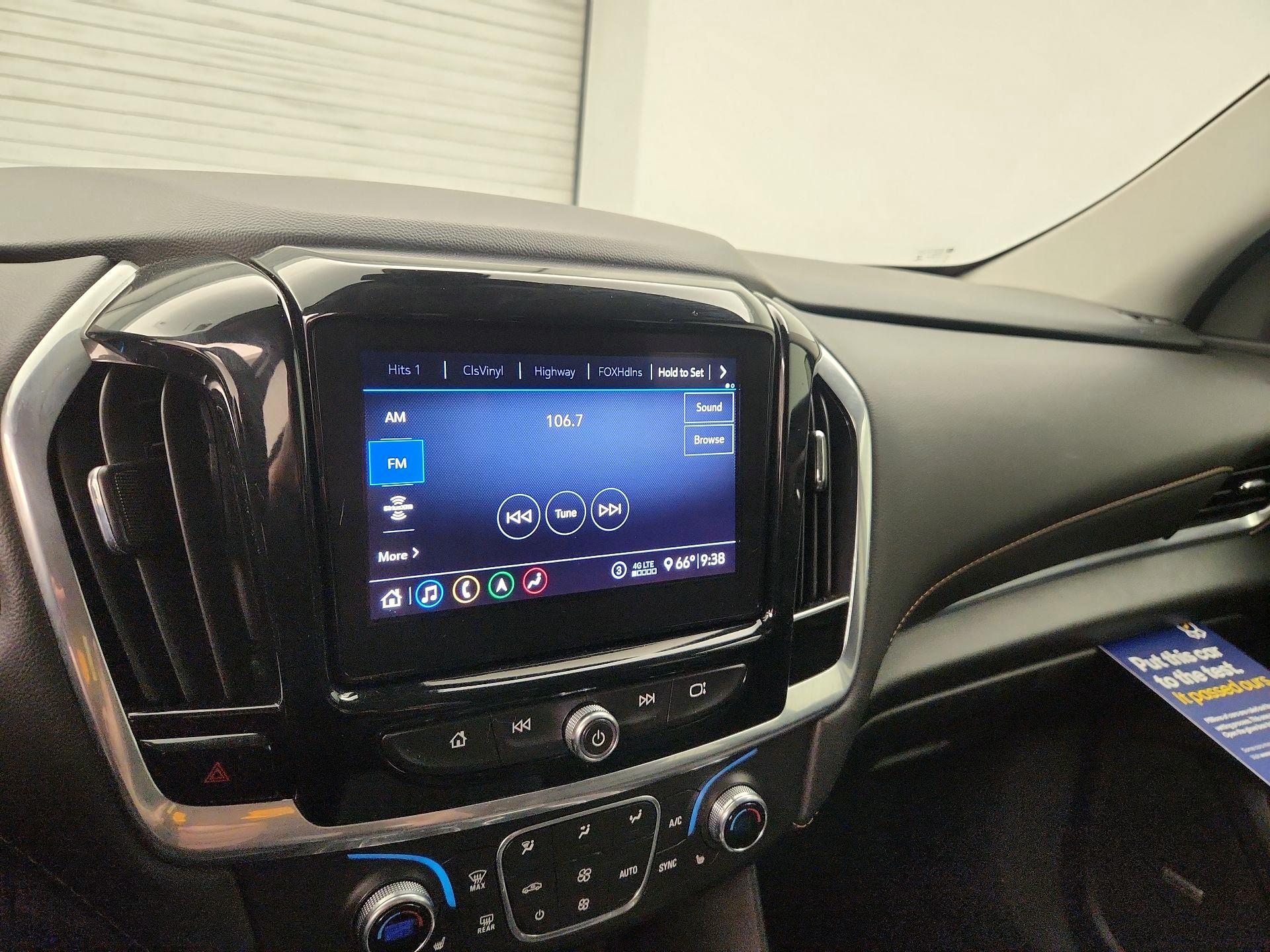Thumbnail: 2020 Chevrolet Traverse - 14