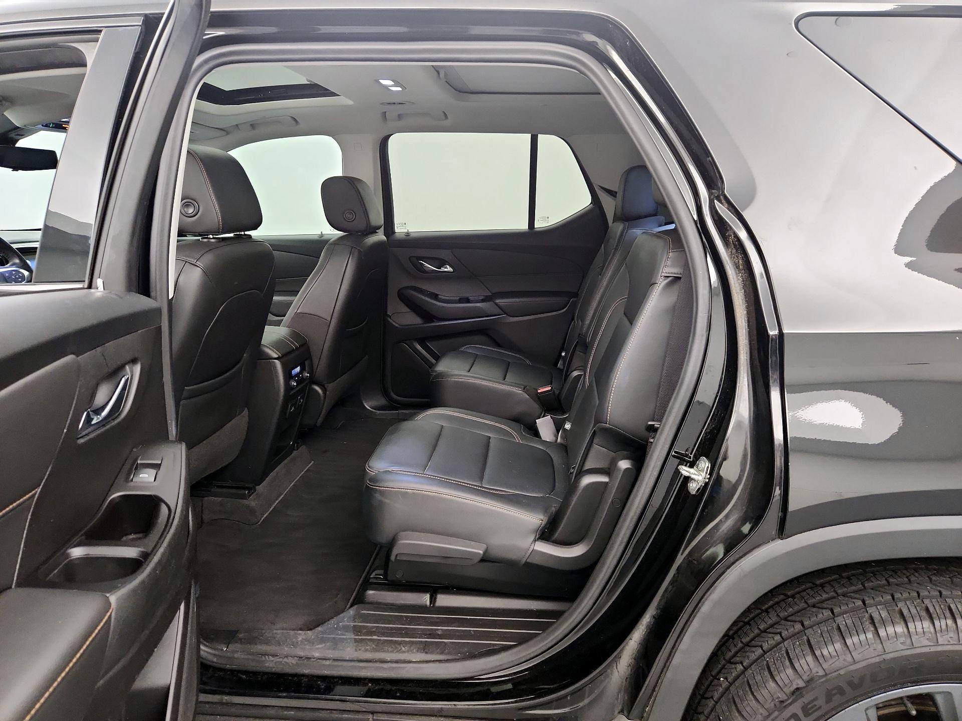Thumbnail: 2020 Chevrolet Traverse - 19