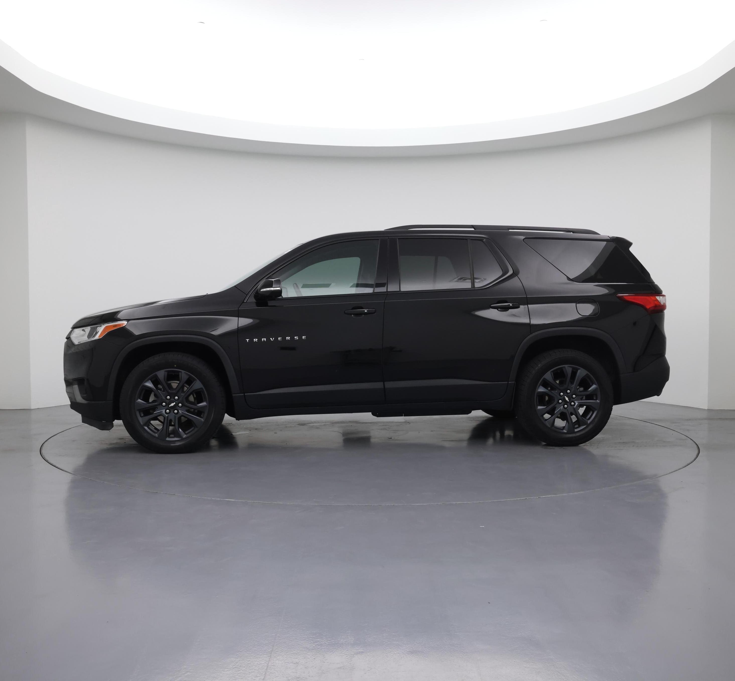 Thumbnail: 2020 Chevrolet Traverse - 3