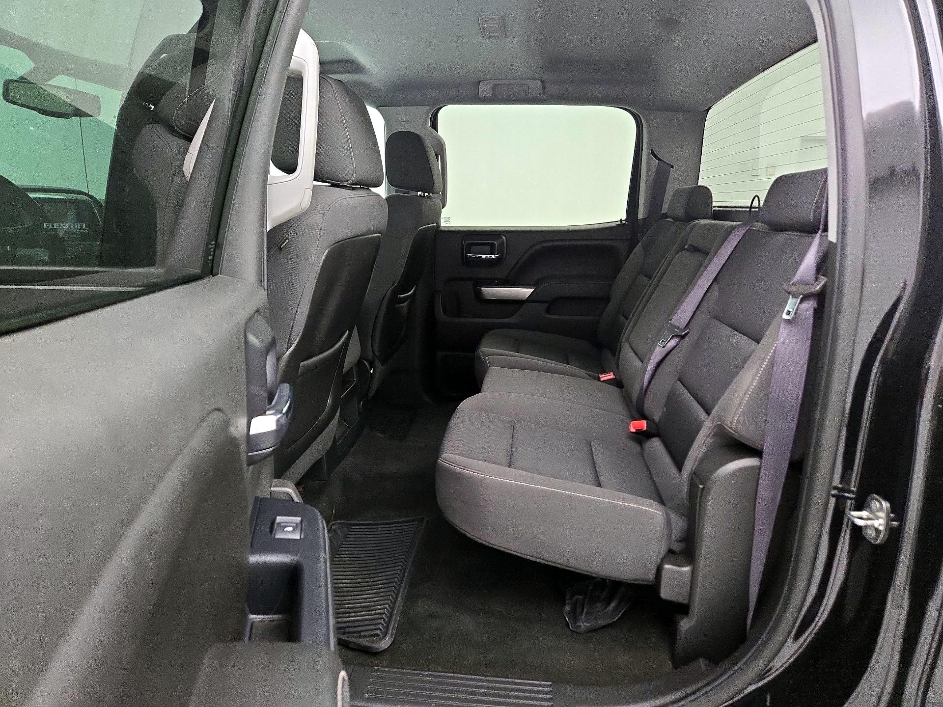 Thumbnail: 2015 Chevrolet Silverado 1500 - 19