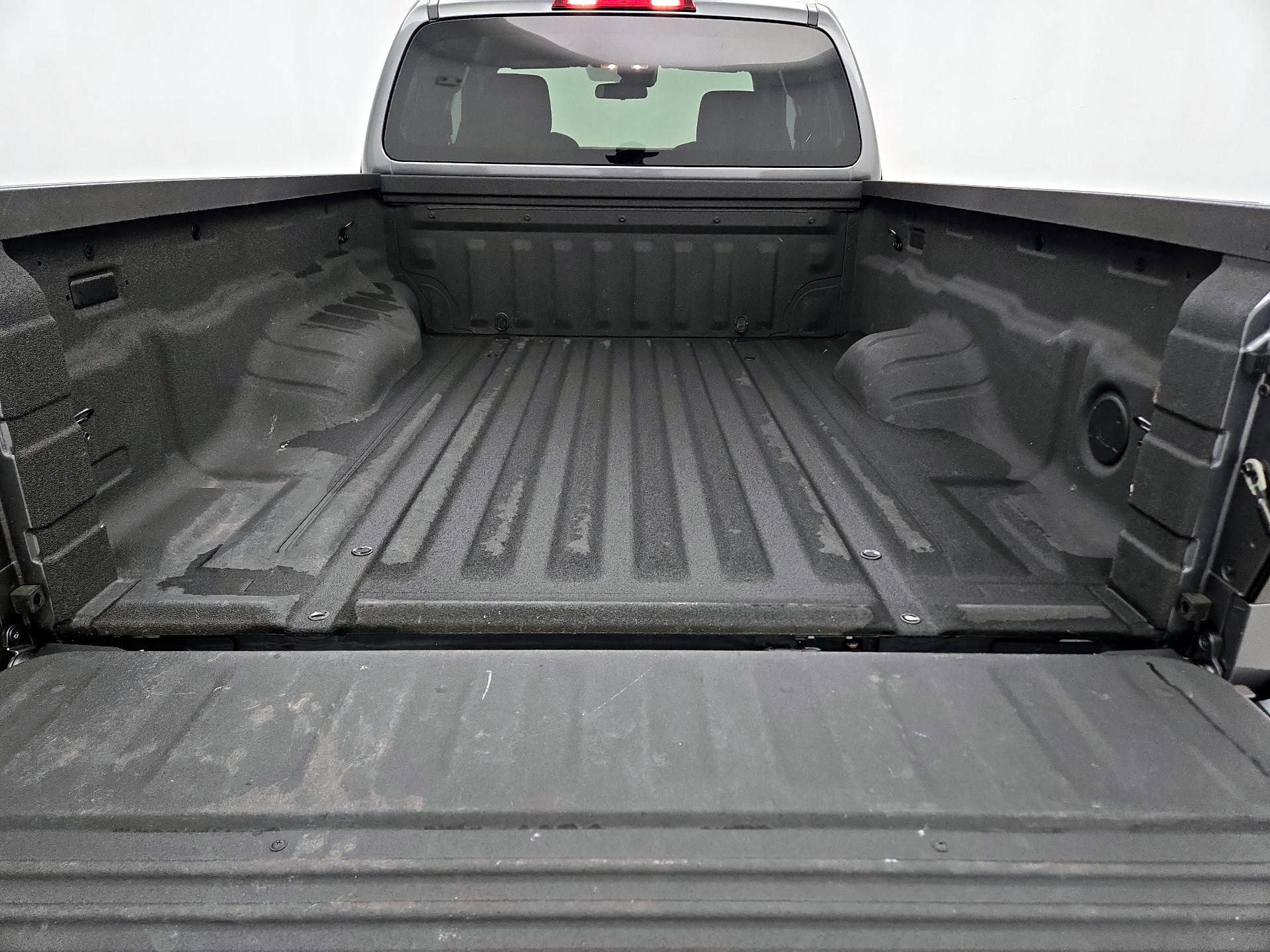 Thumbnail: 2023 Nissan Frontier - 20