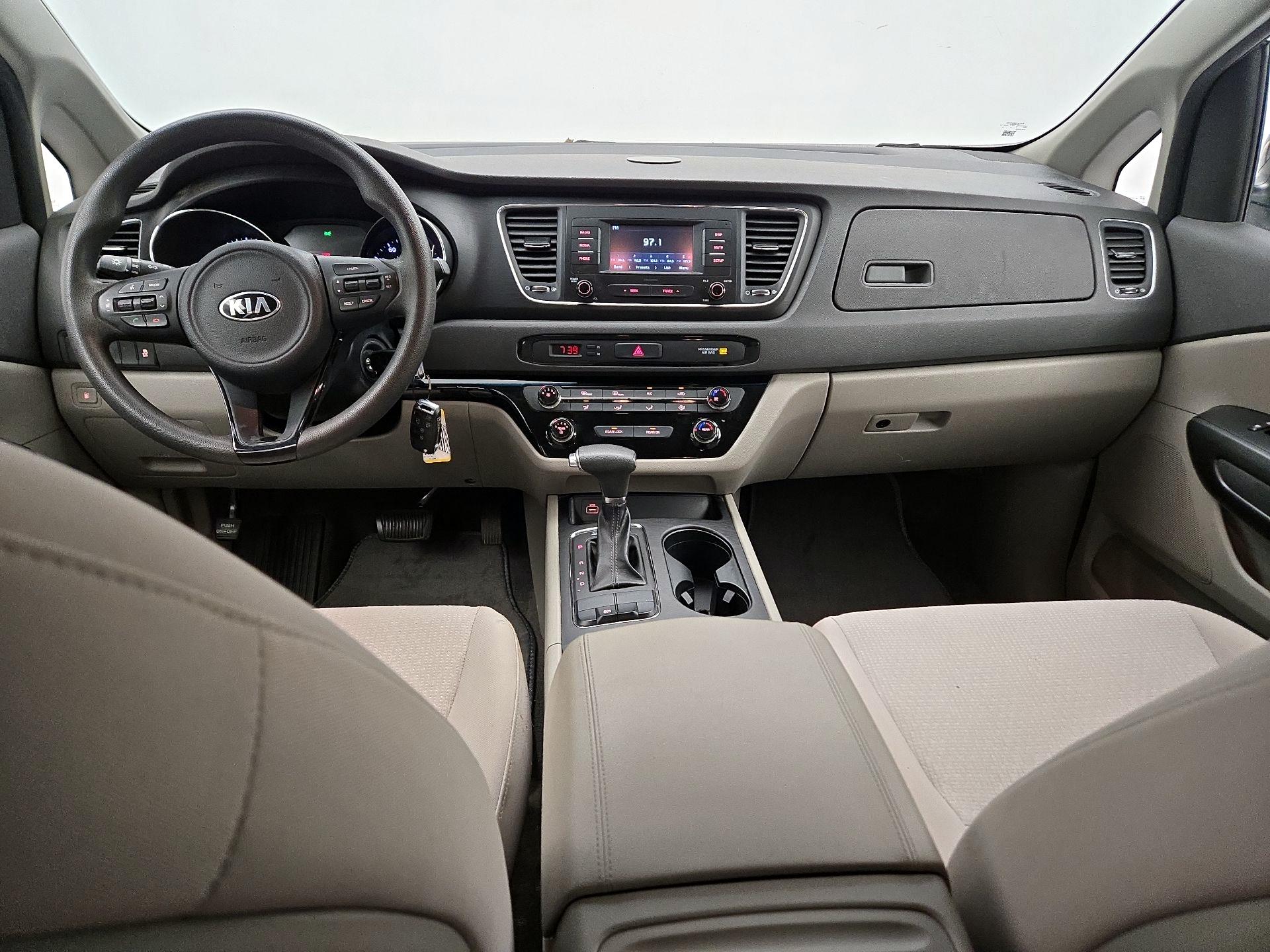 Thumbnail: 2018 Kia Sedona - 9