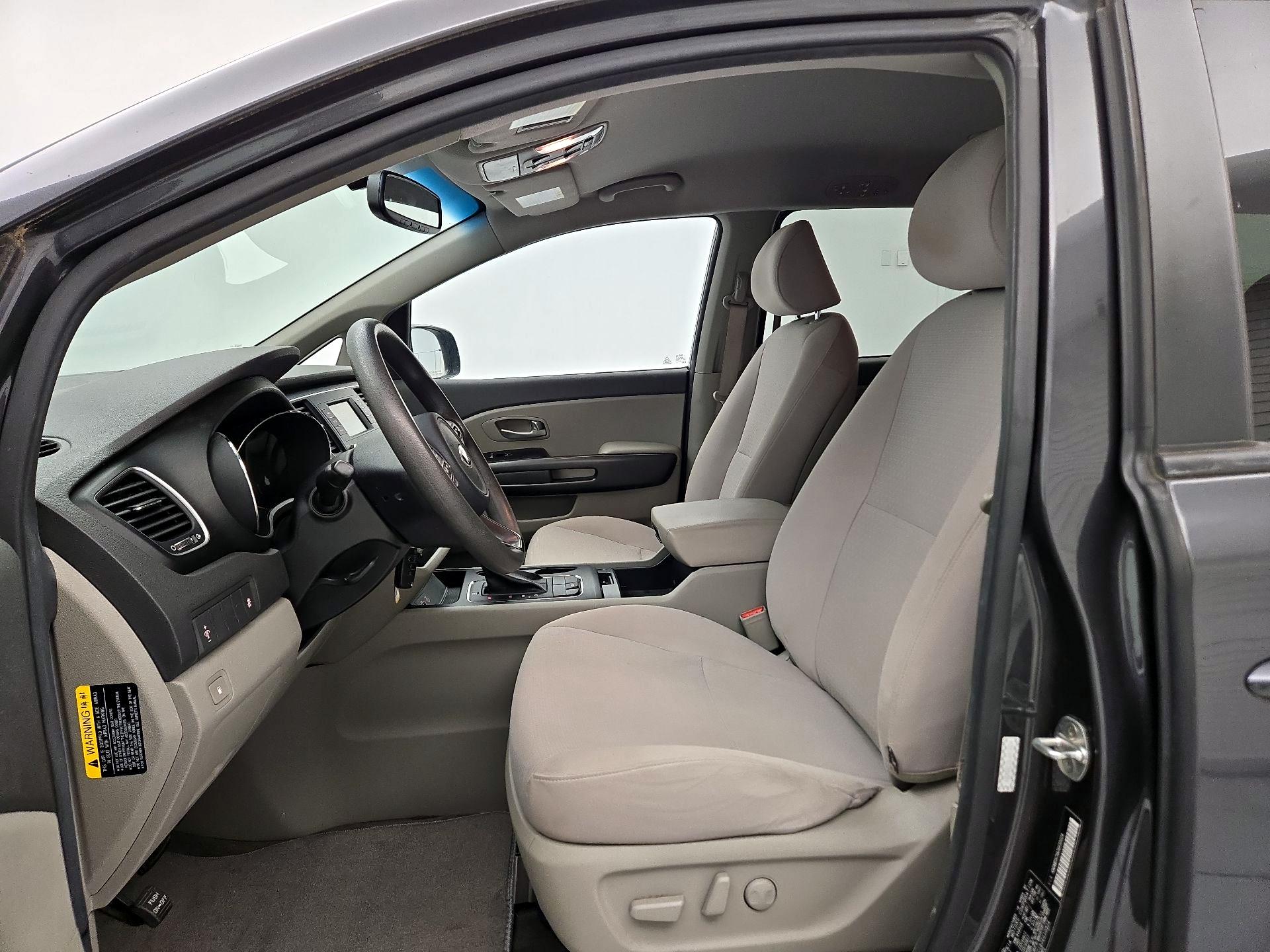 Thumbnail: 2018 Kia Sedona - 11