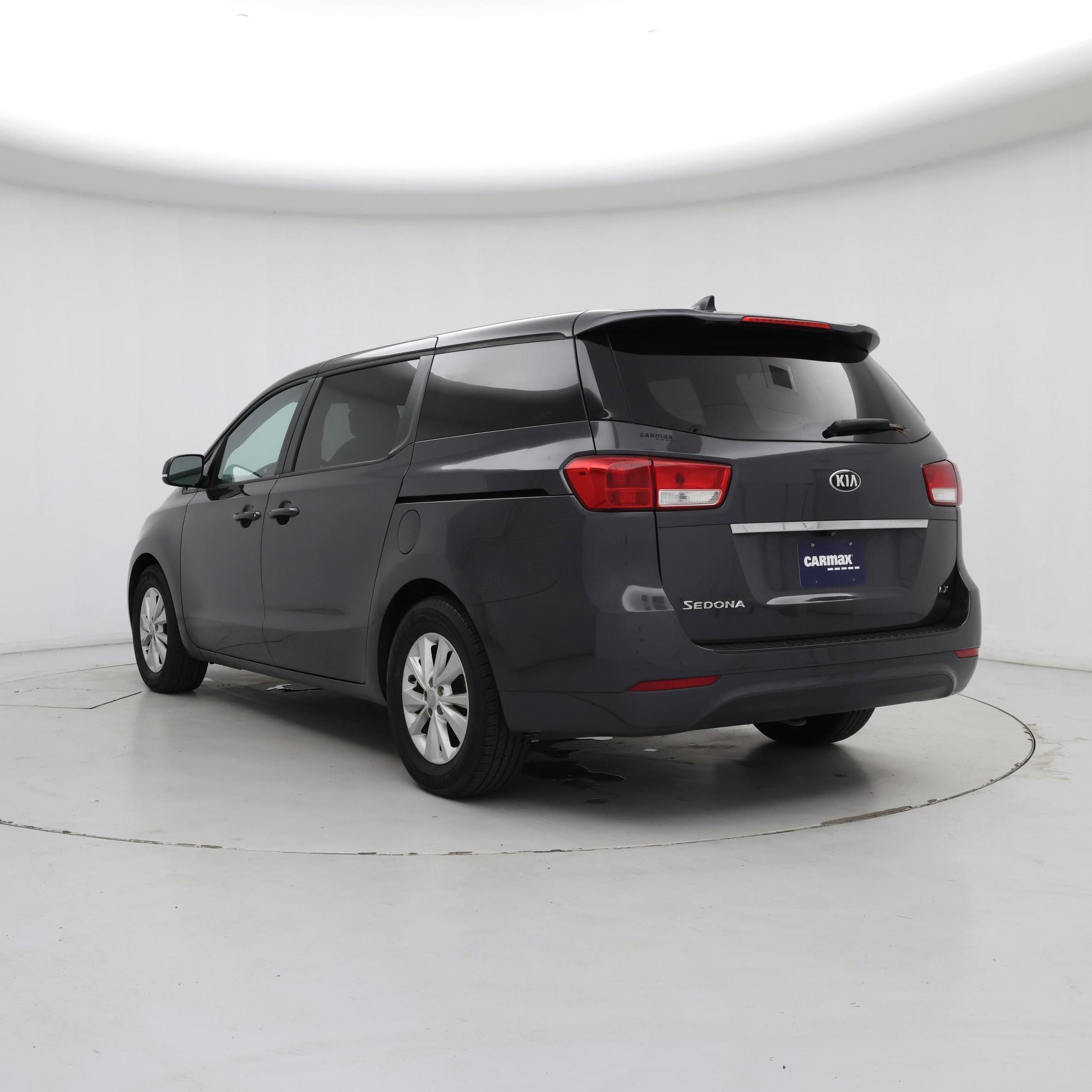 Thumbnail: 2018 Kia Sedona - 2