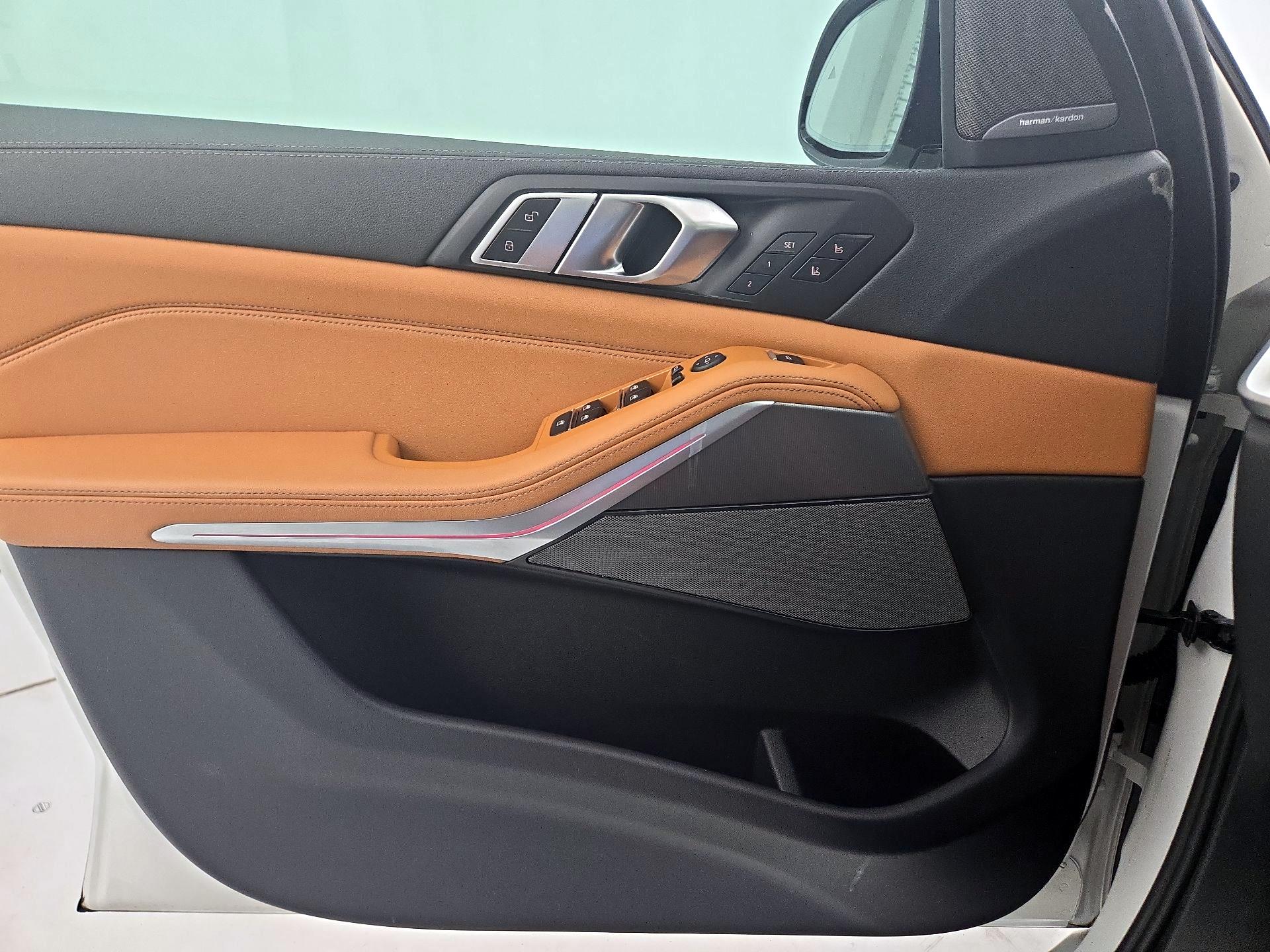 Thumbnail: 2023 BMW X5 - 12