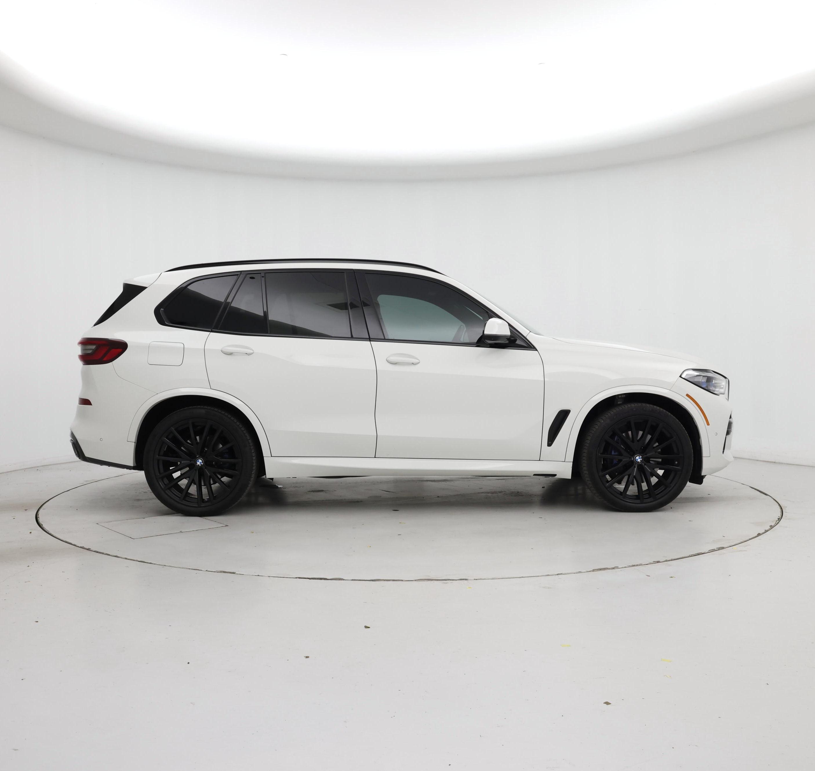 Thumbnail: 2023 BMW X5 - 7