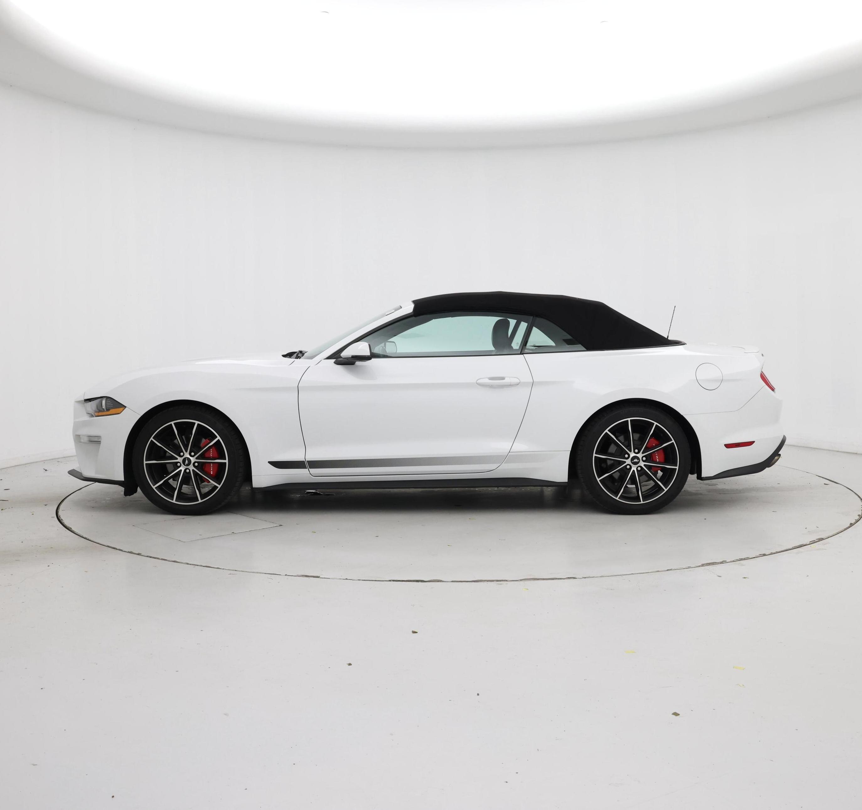 Thumbnail: 2020 Ford Mustang - 3