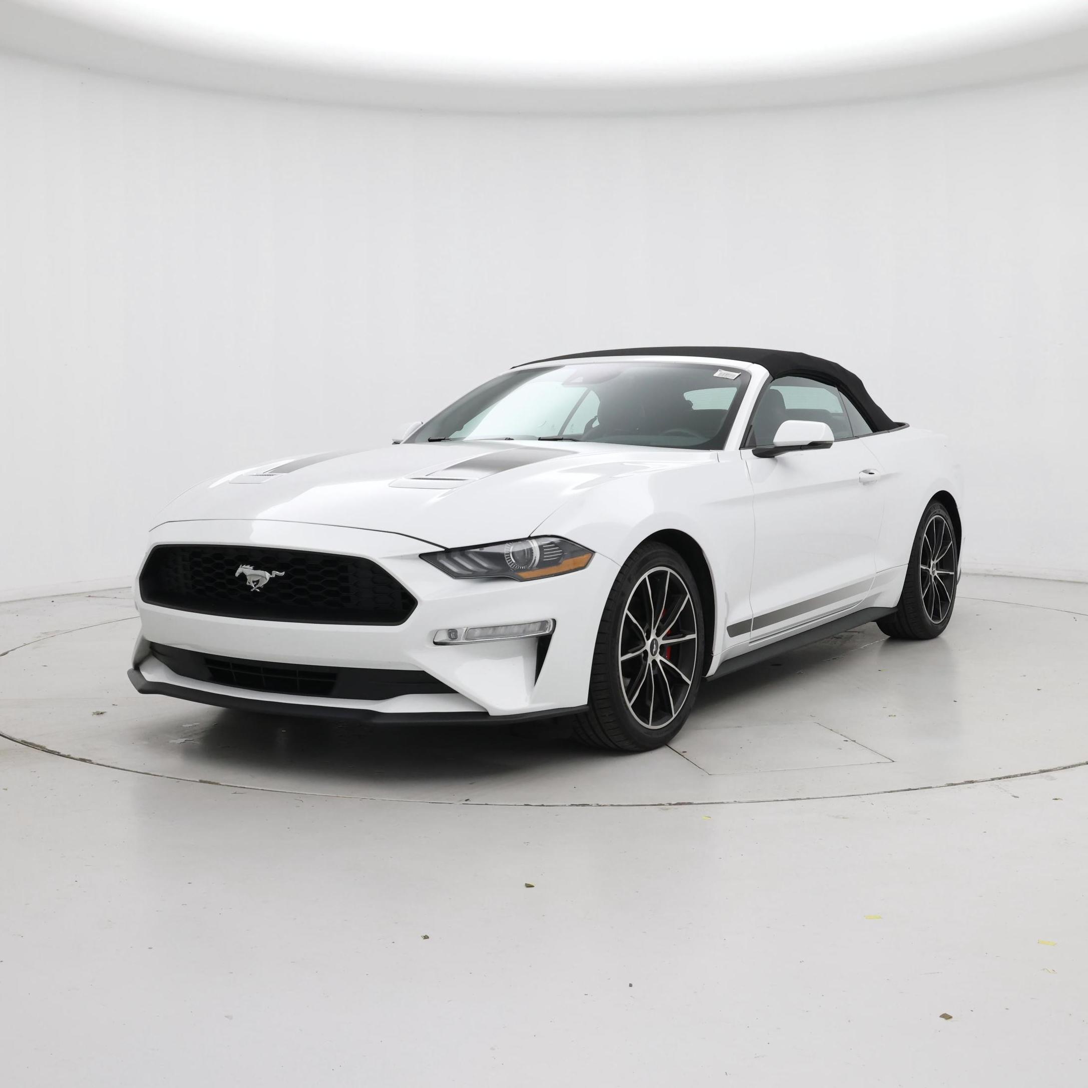 Thumbnail: 2020 Ford Mustang - 4