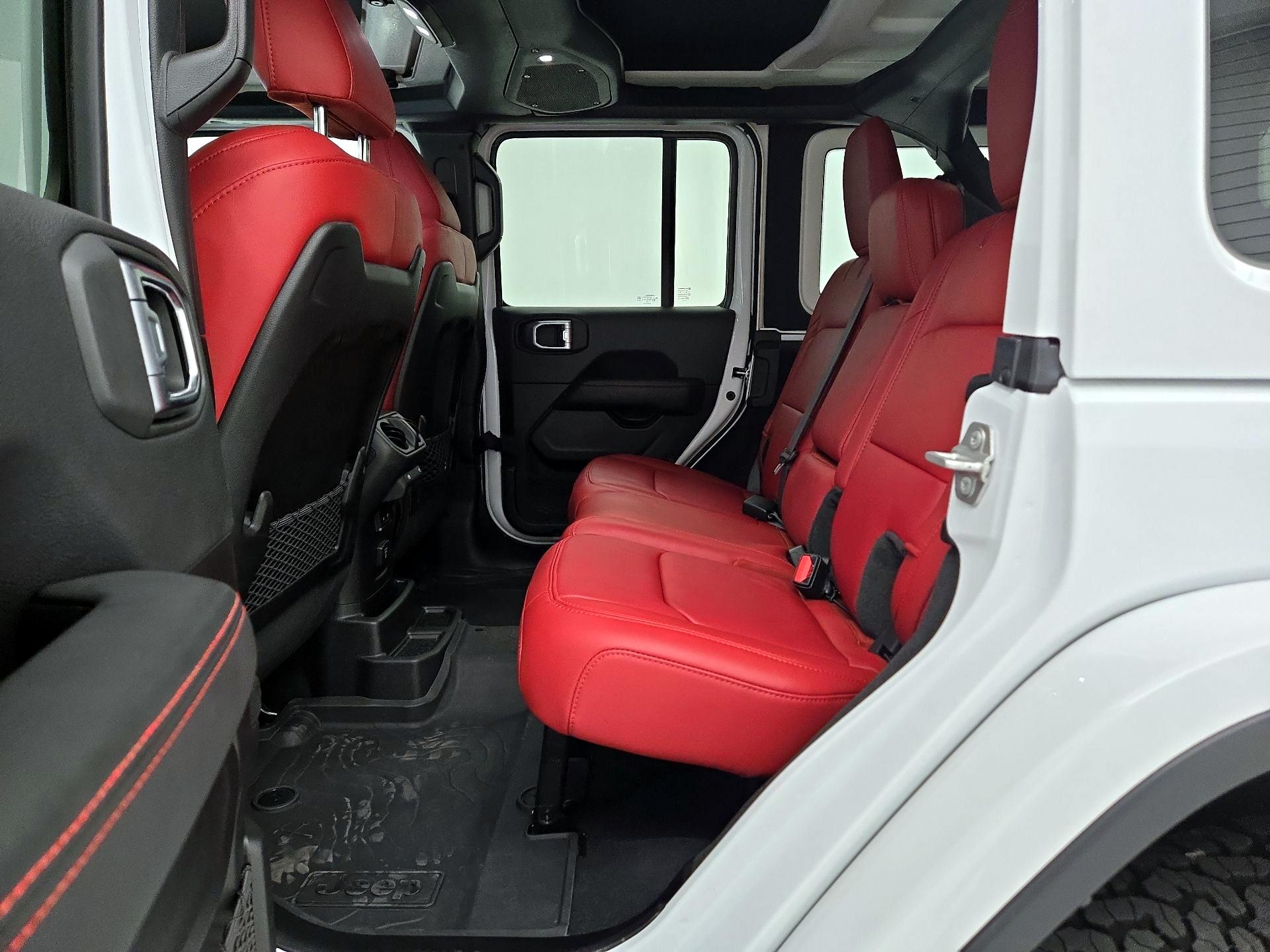 Thumbnail: 2024 Jeep Wrangler - 20