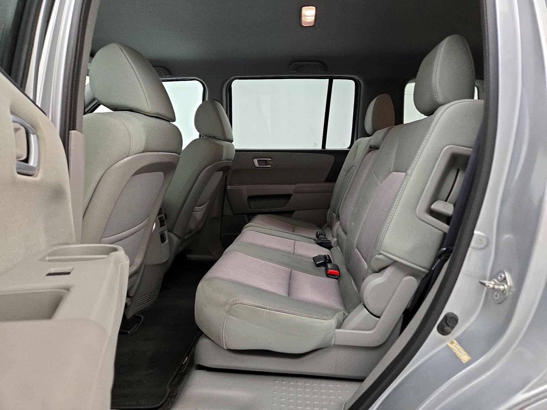 Thumbnail: 2014 Honda Pilot - 19