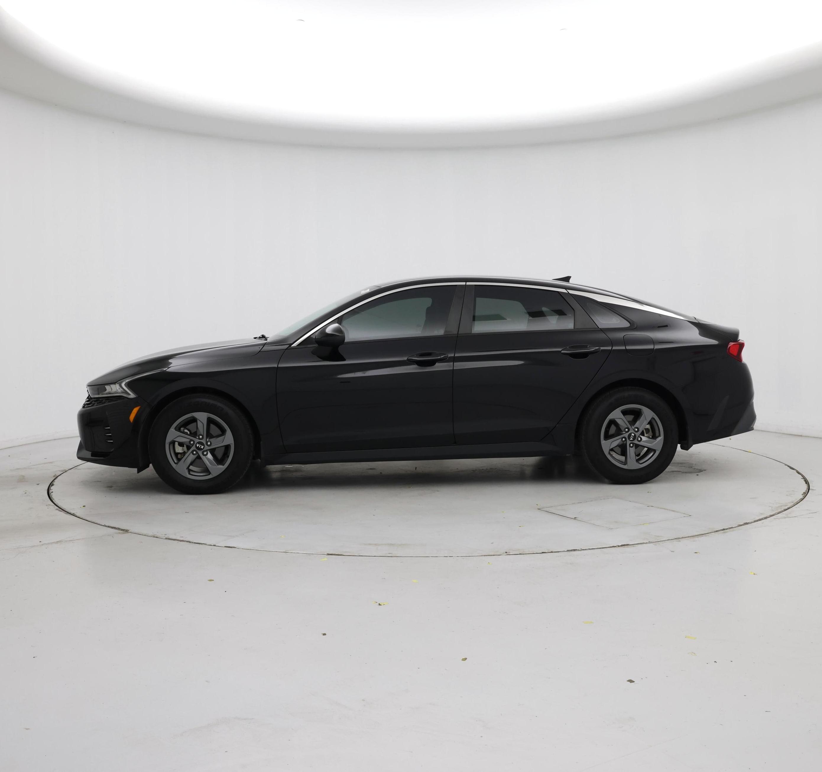 Thumbnail: 2021 Kia K5 - 3