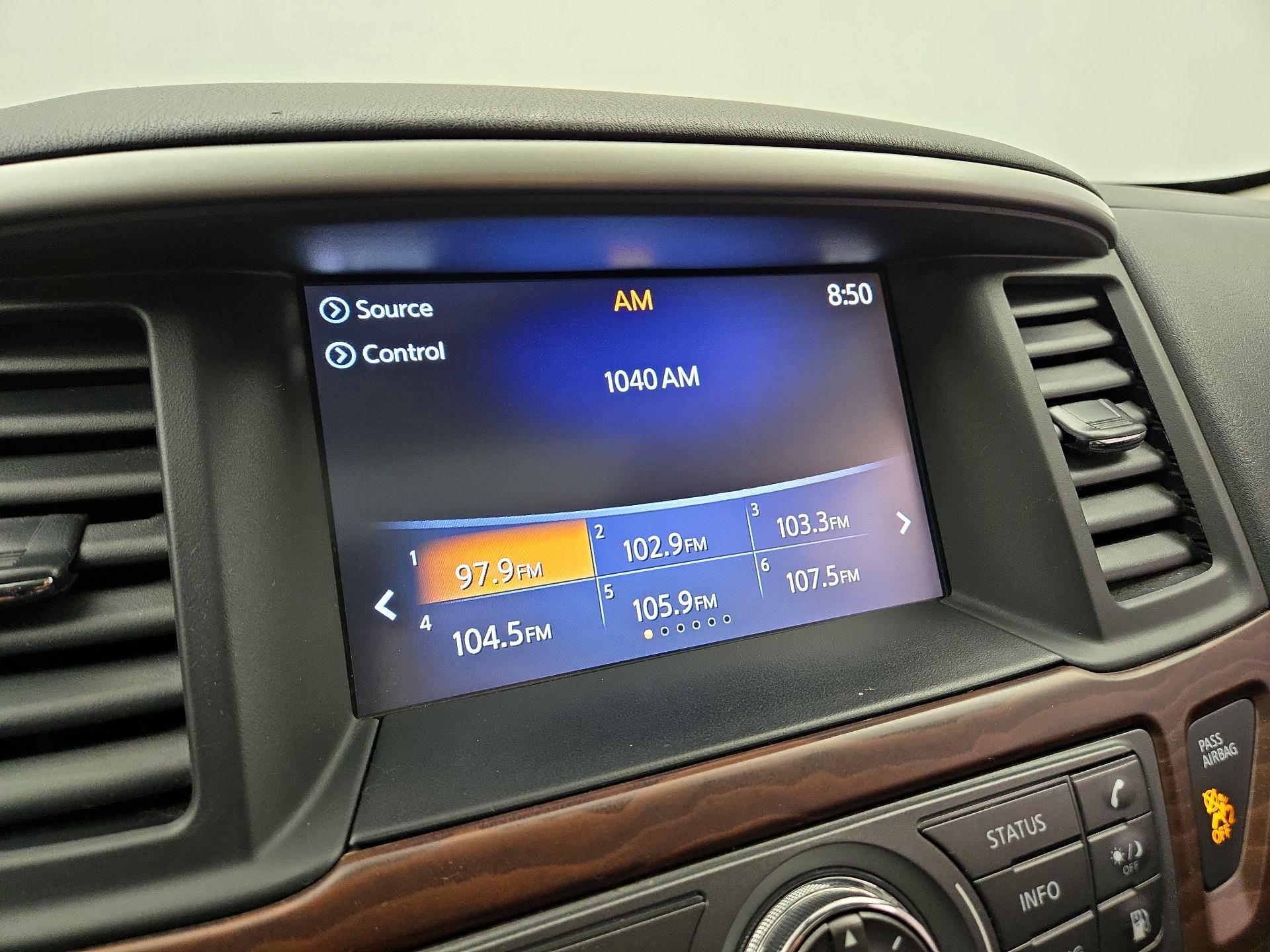 Thumbnail: 2018 Nissan Pathfinder - 16