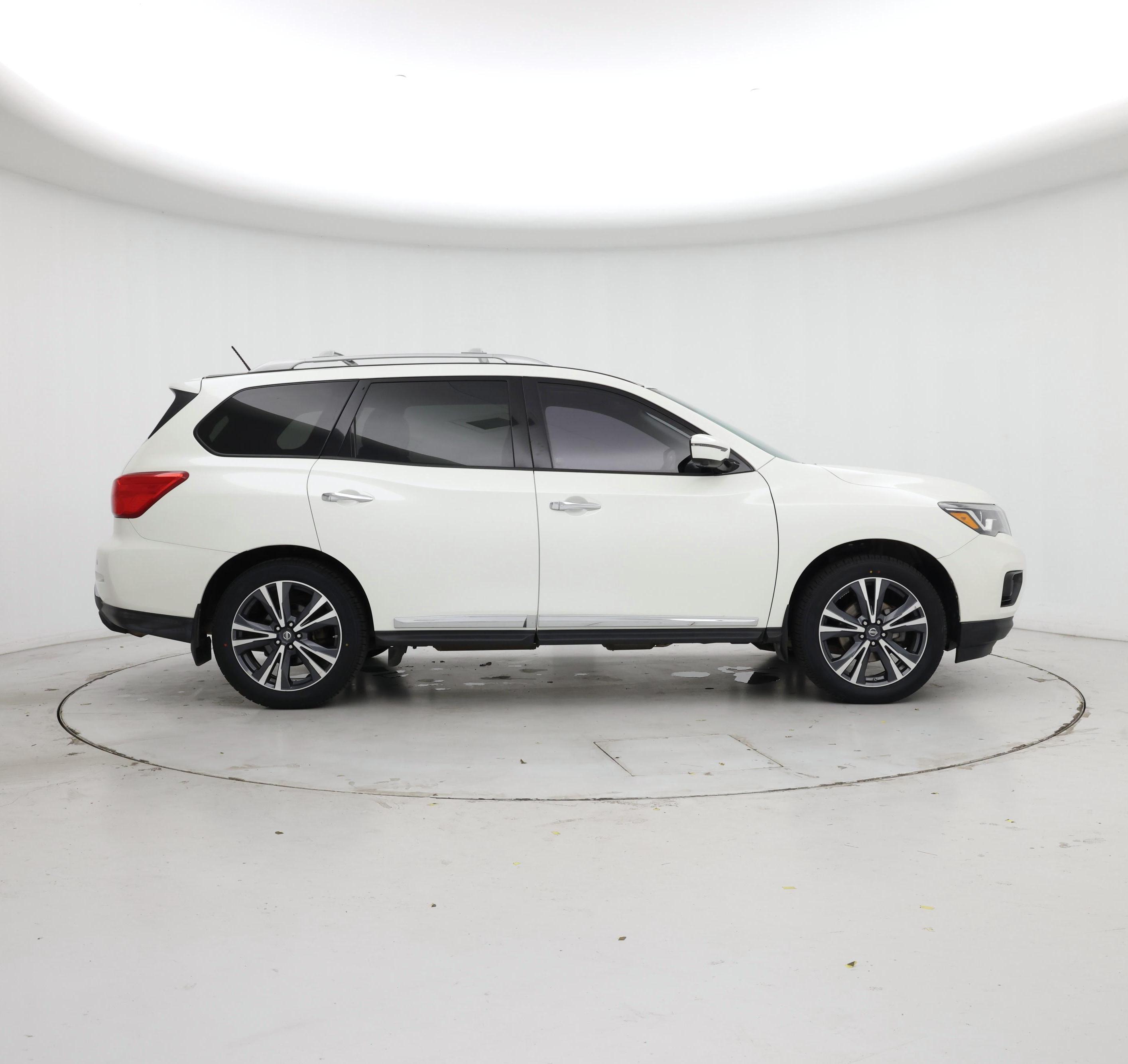 Thumbnail: 2018 Nissan Pathfinder - 7