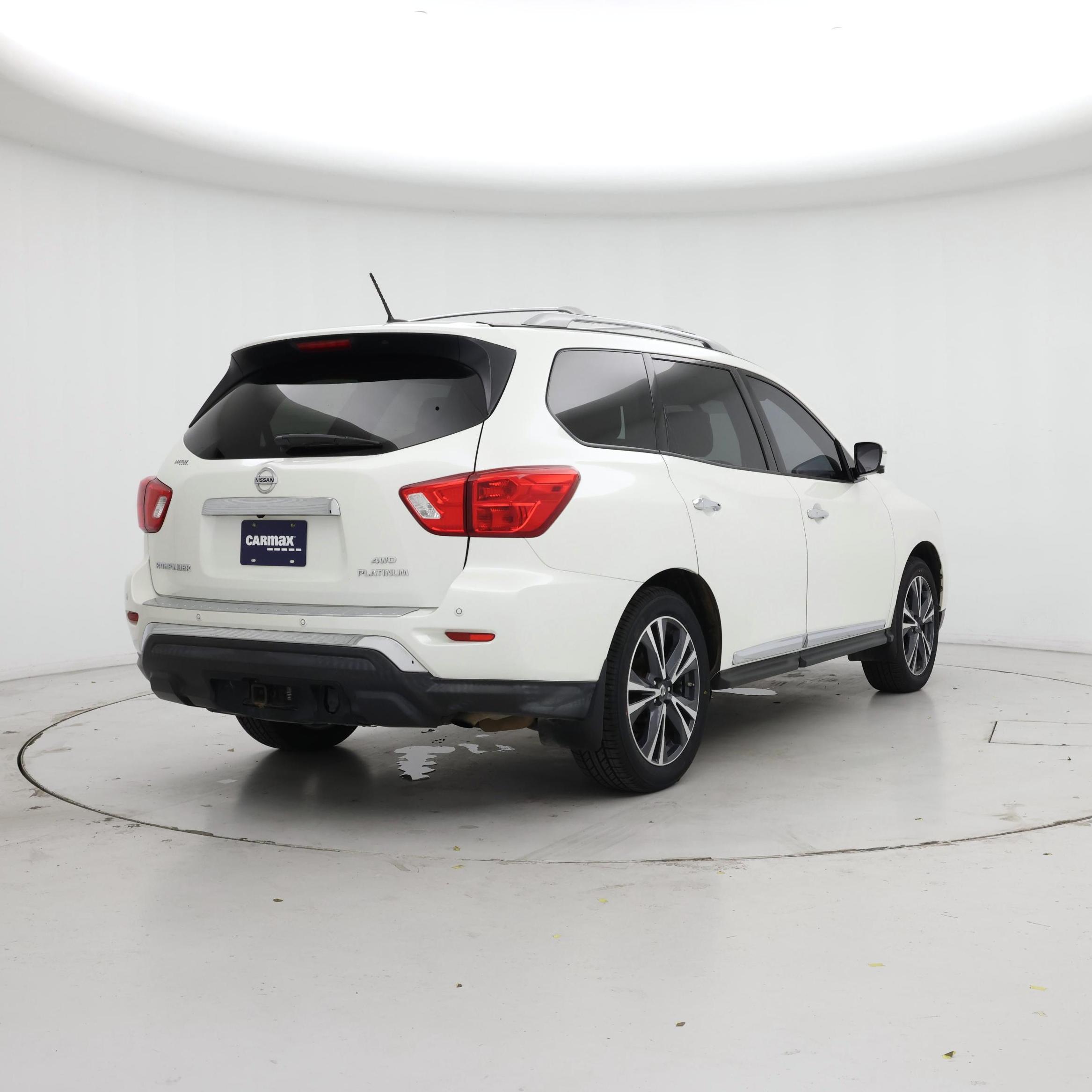 Thumbnail: 2018 Nissan Pathfinder - 8