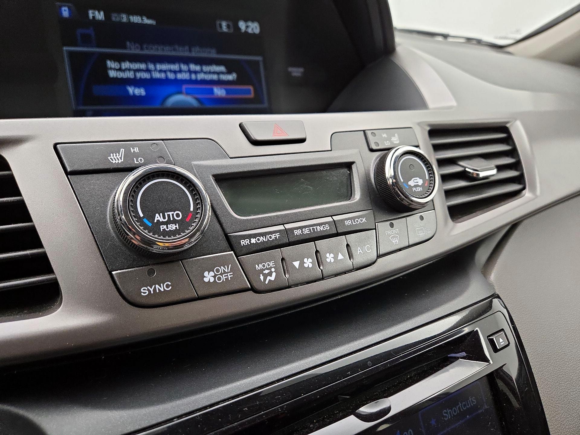 Thumbnail: 2016 Honda Odyssey - 16