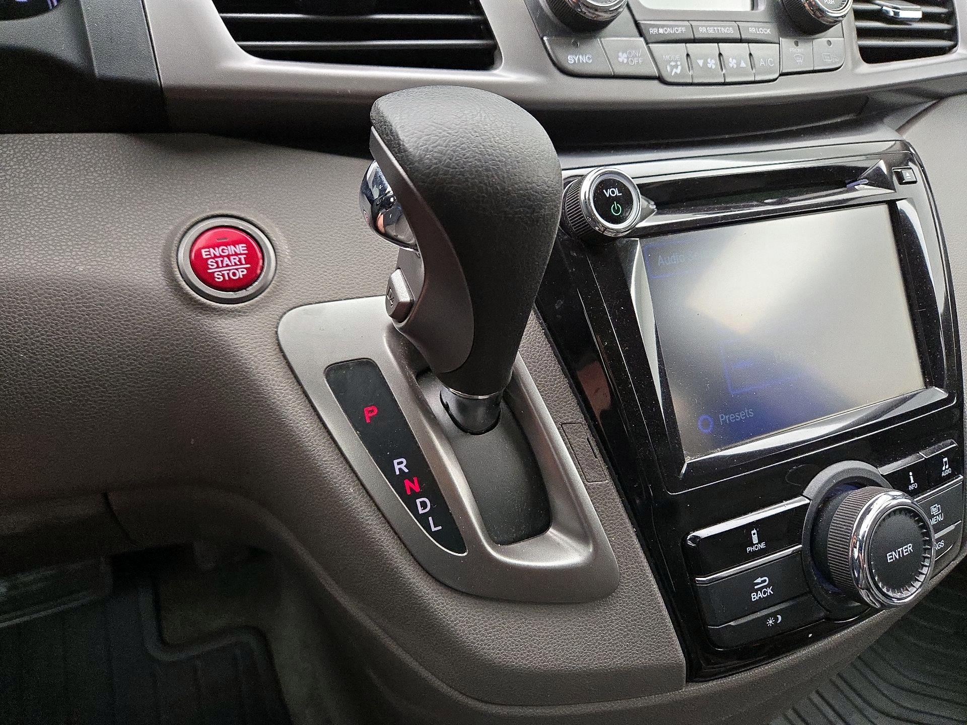 Thumbnail: 2016 Honda Odyssey - 17