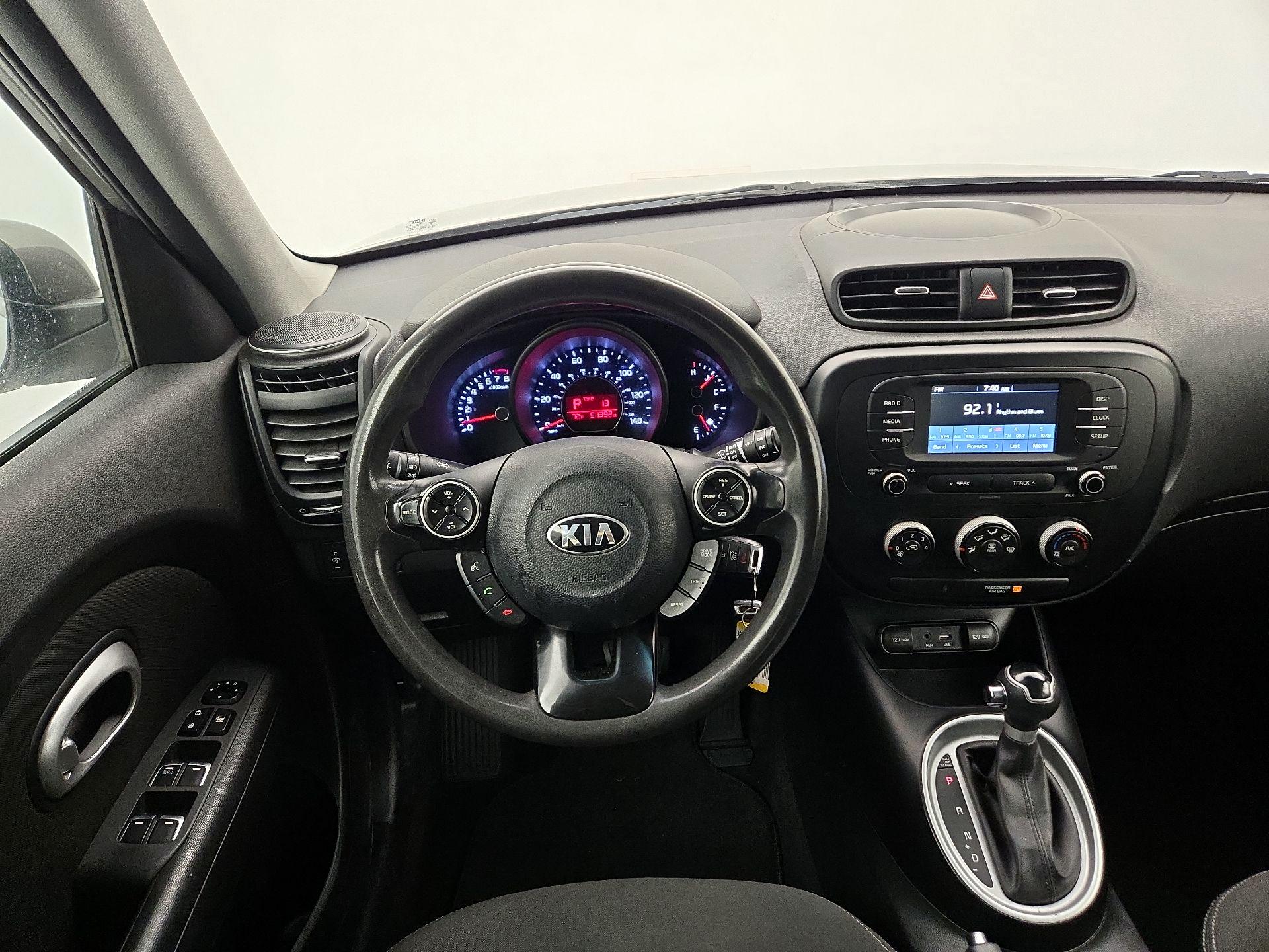 Thumbnail: 2019 Kia Soul - 10