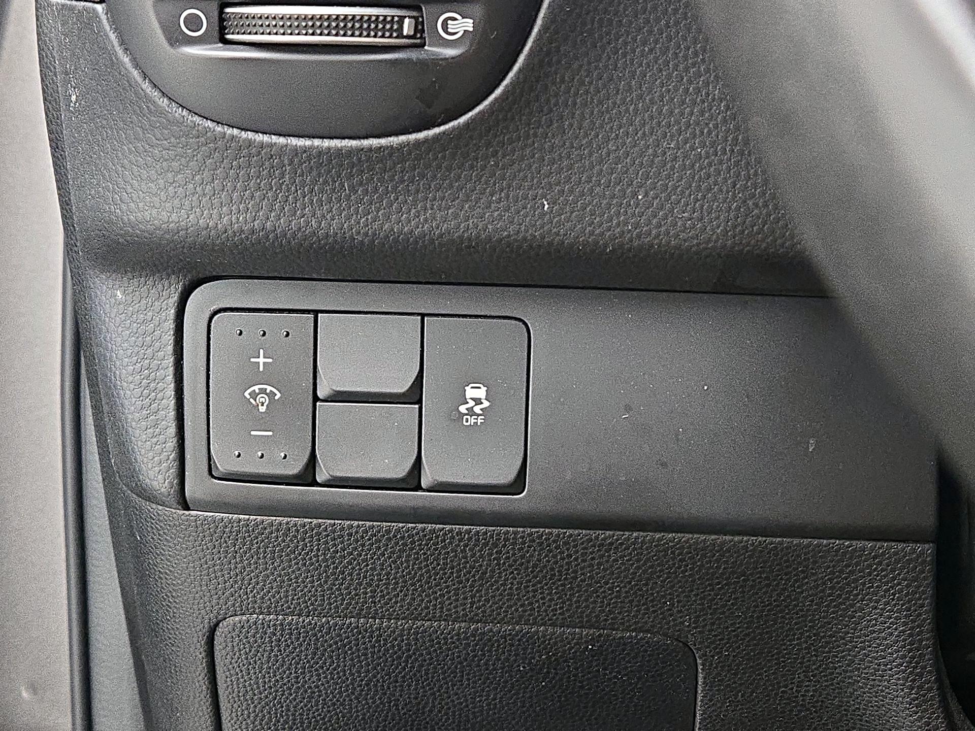 Thumbnail: 2019 Kia Soul - 13