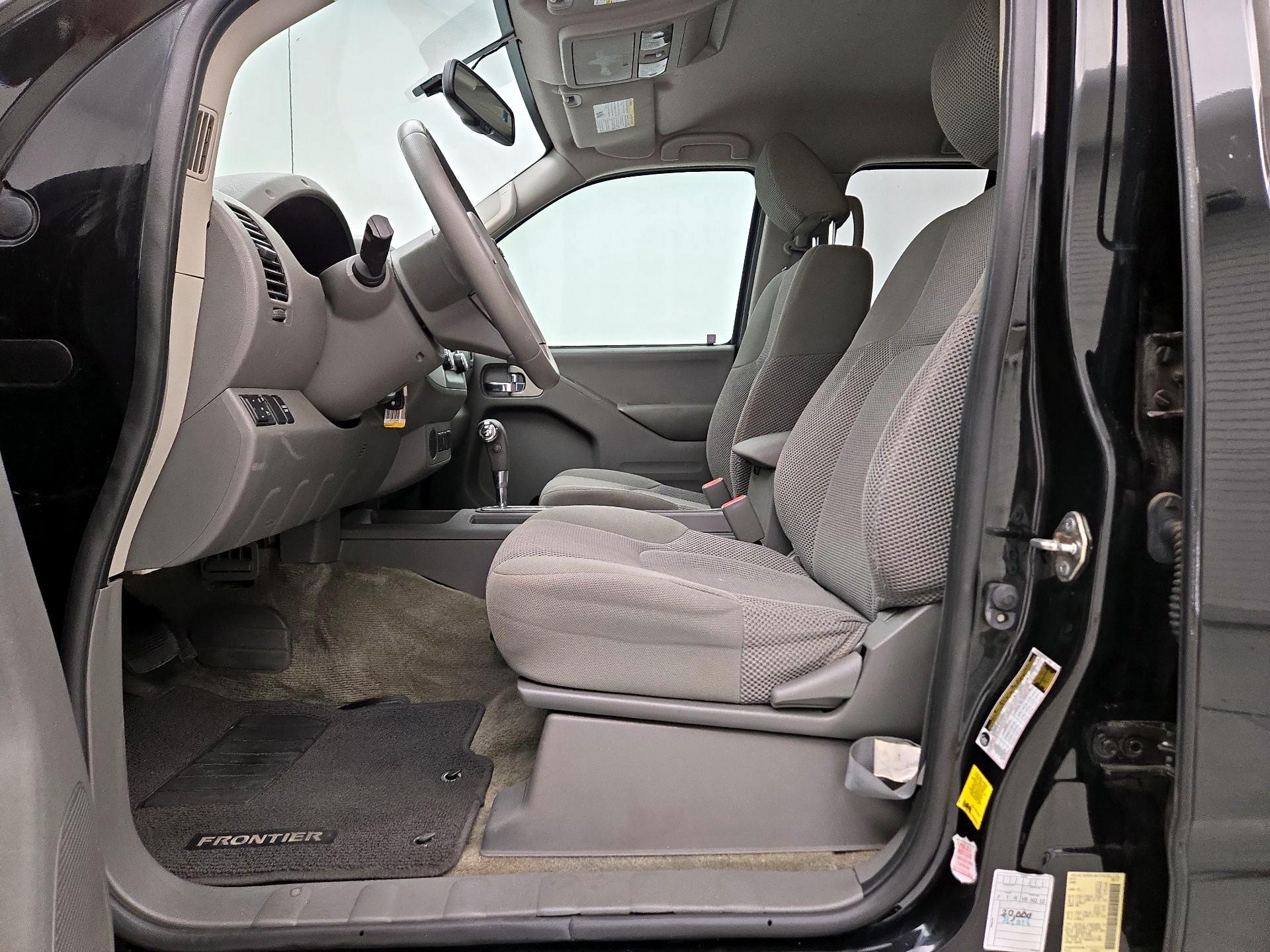 Thumbnail: 2017 Nissan Frontier - 11