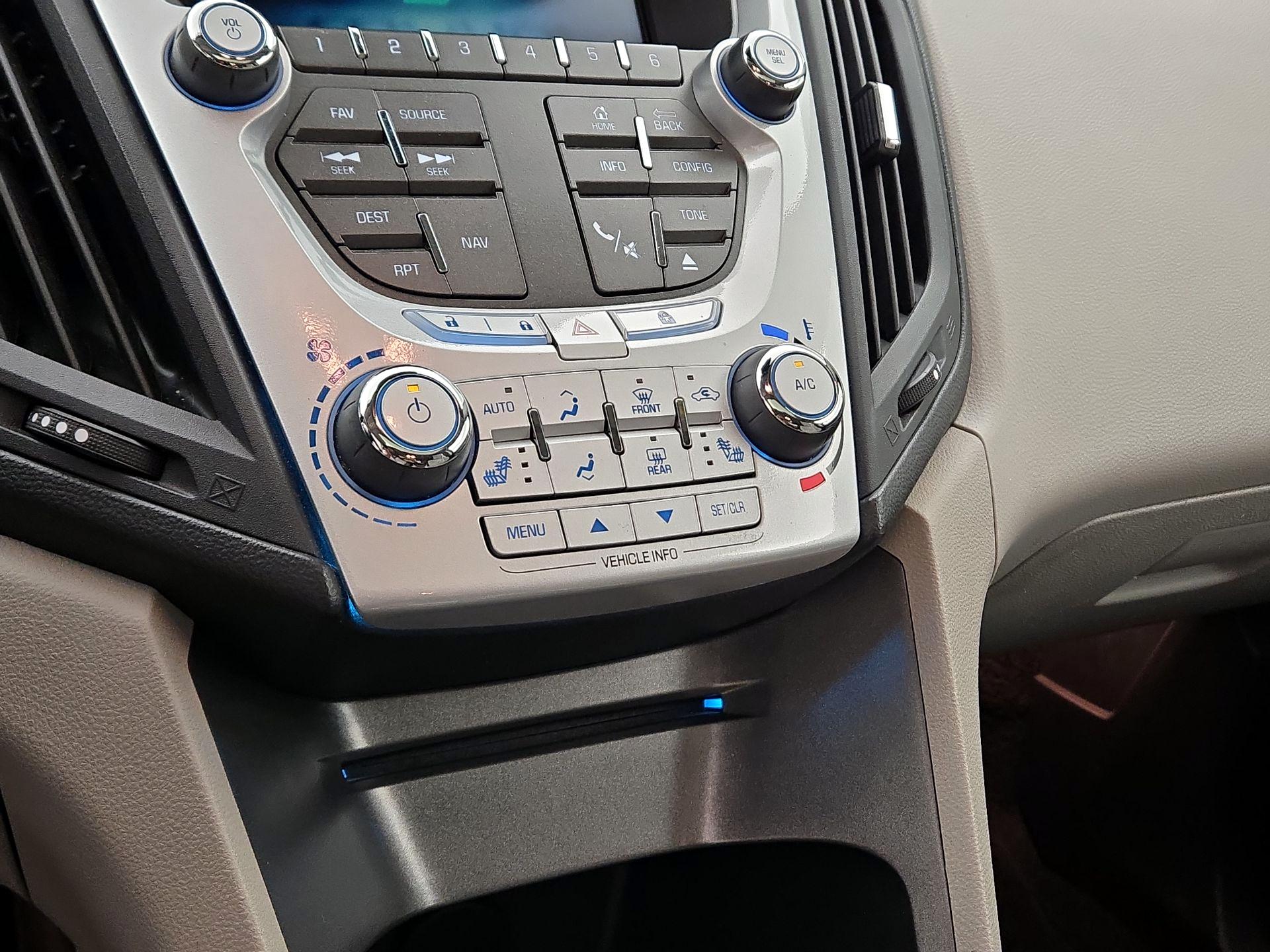 Thumbnail: 2014 Chevrolet Equinox - 15