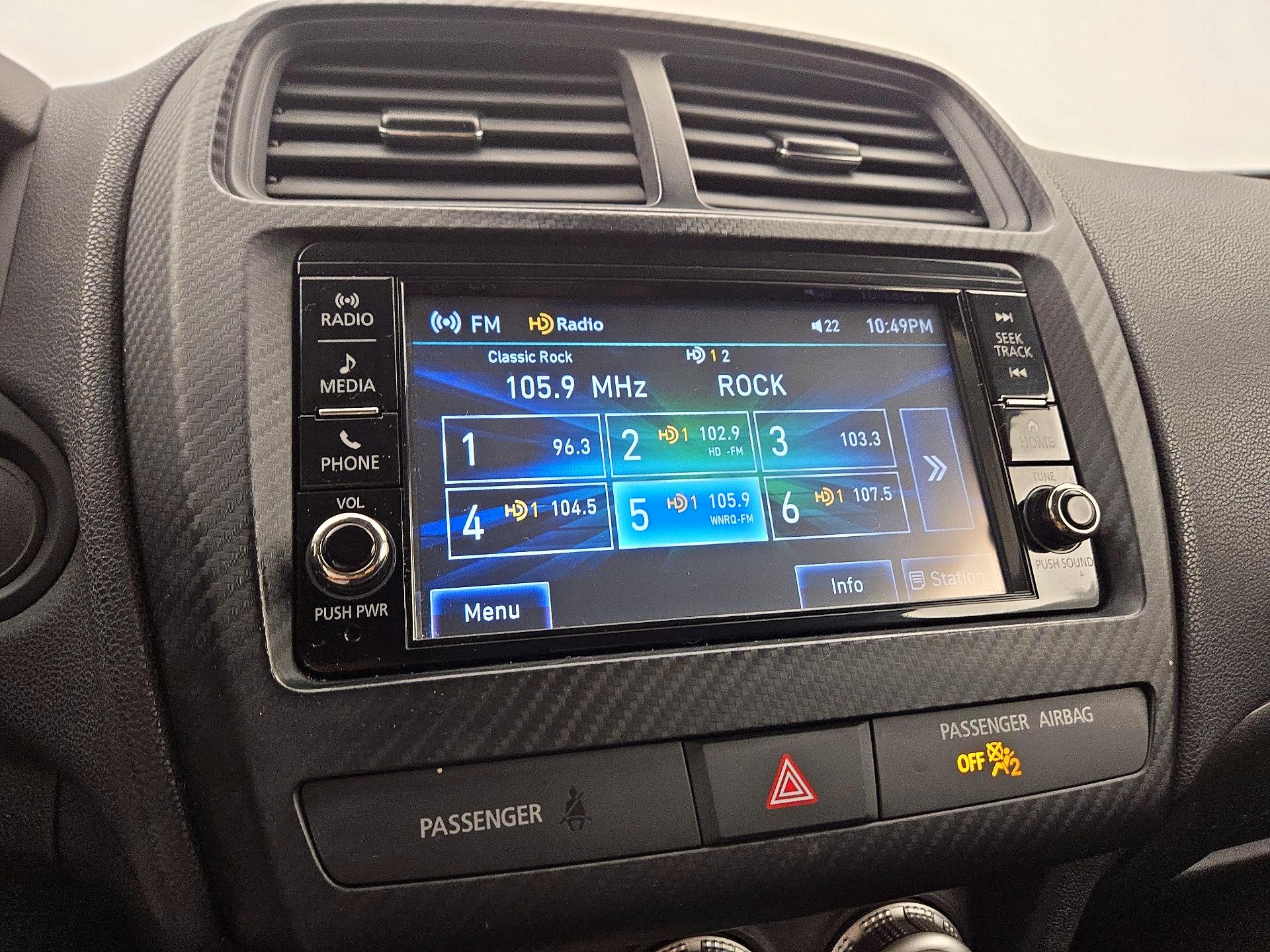 Thumbnail: 2023 Mitsubishi Outlander Sport - 15