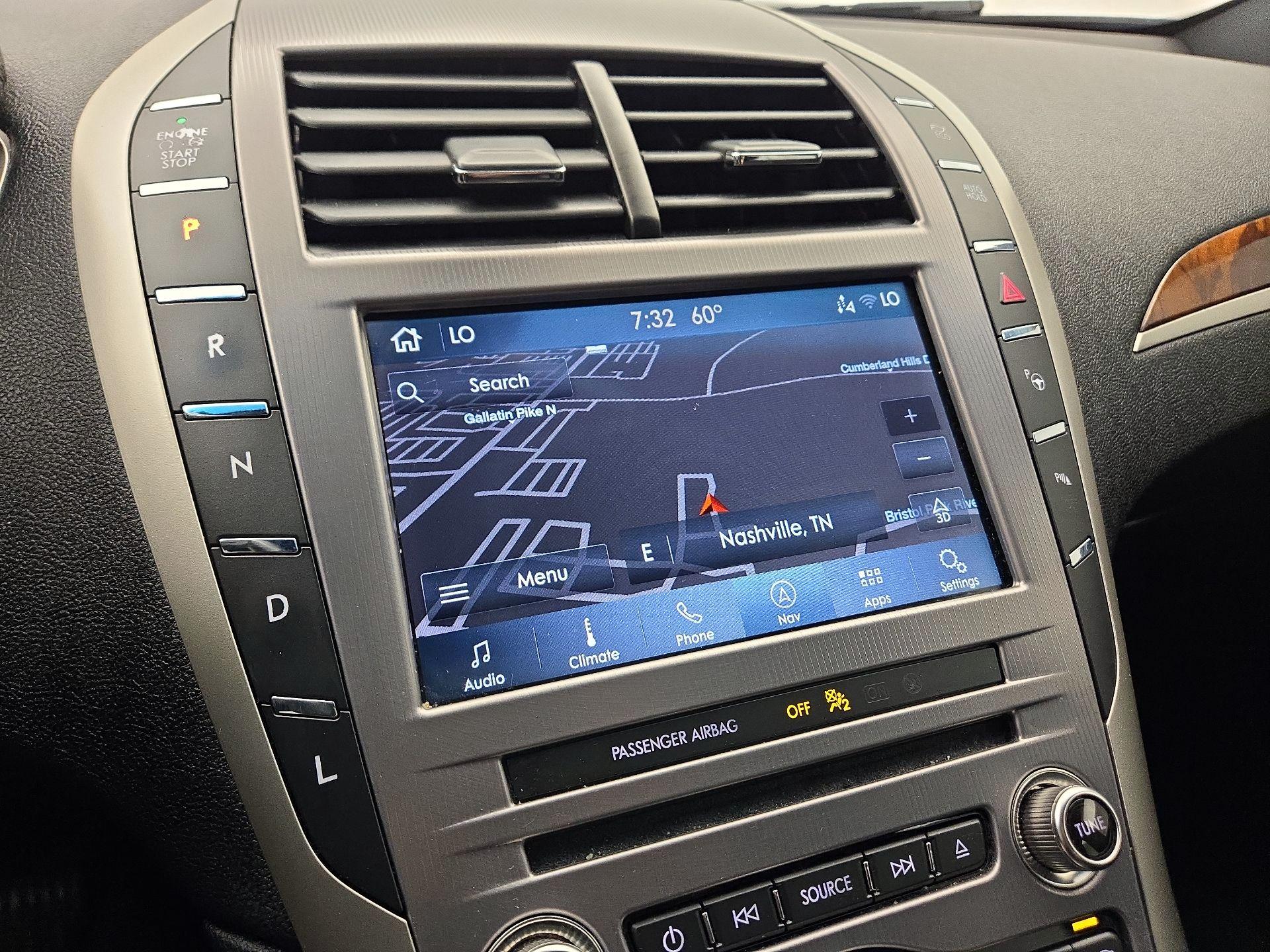 Thumbnail: 2020 Lincoln MKZ - 14