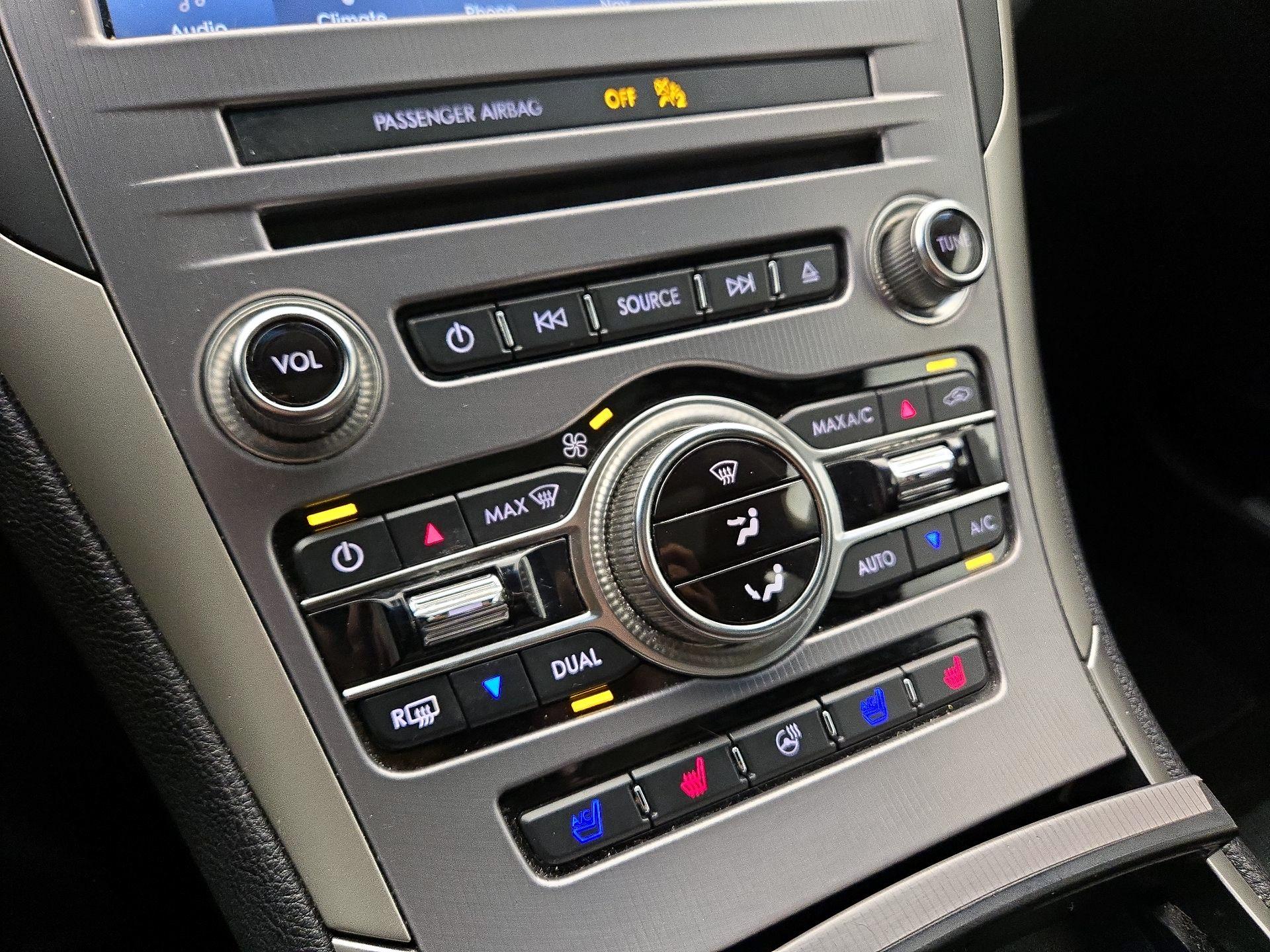 Thumbnail: 2020 Lincoln MKZ - 17