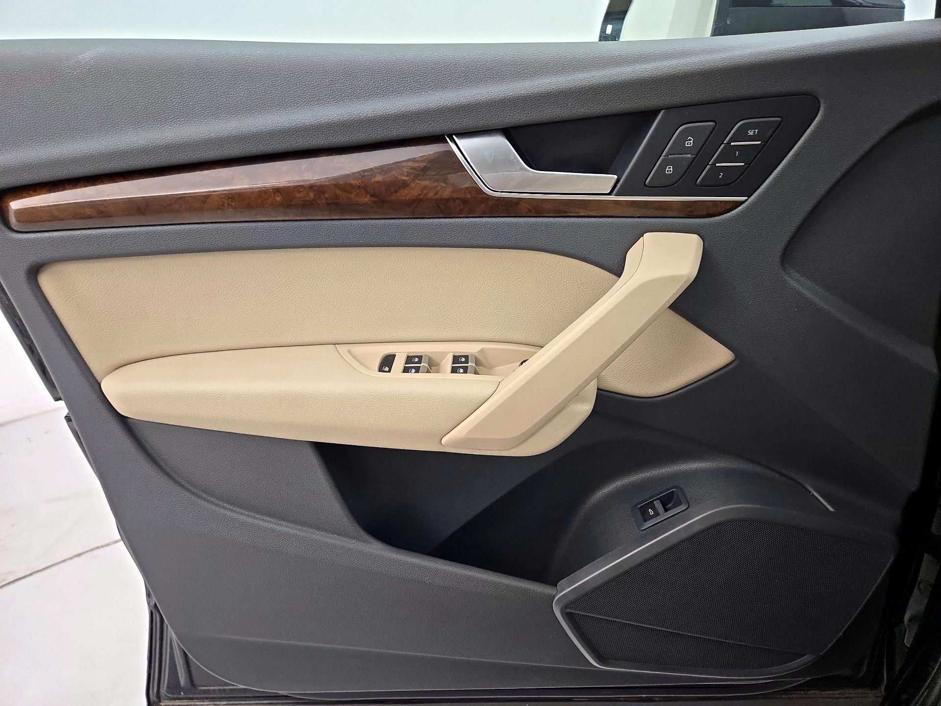 Thumbnail: 2018 Audi Q5 - 12