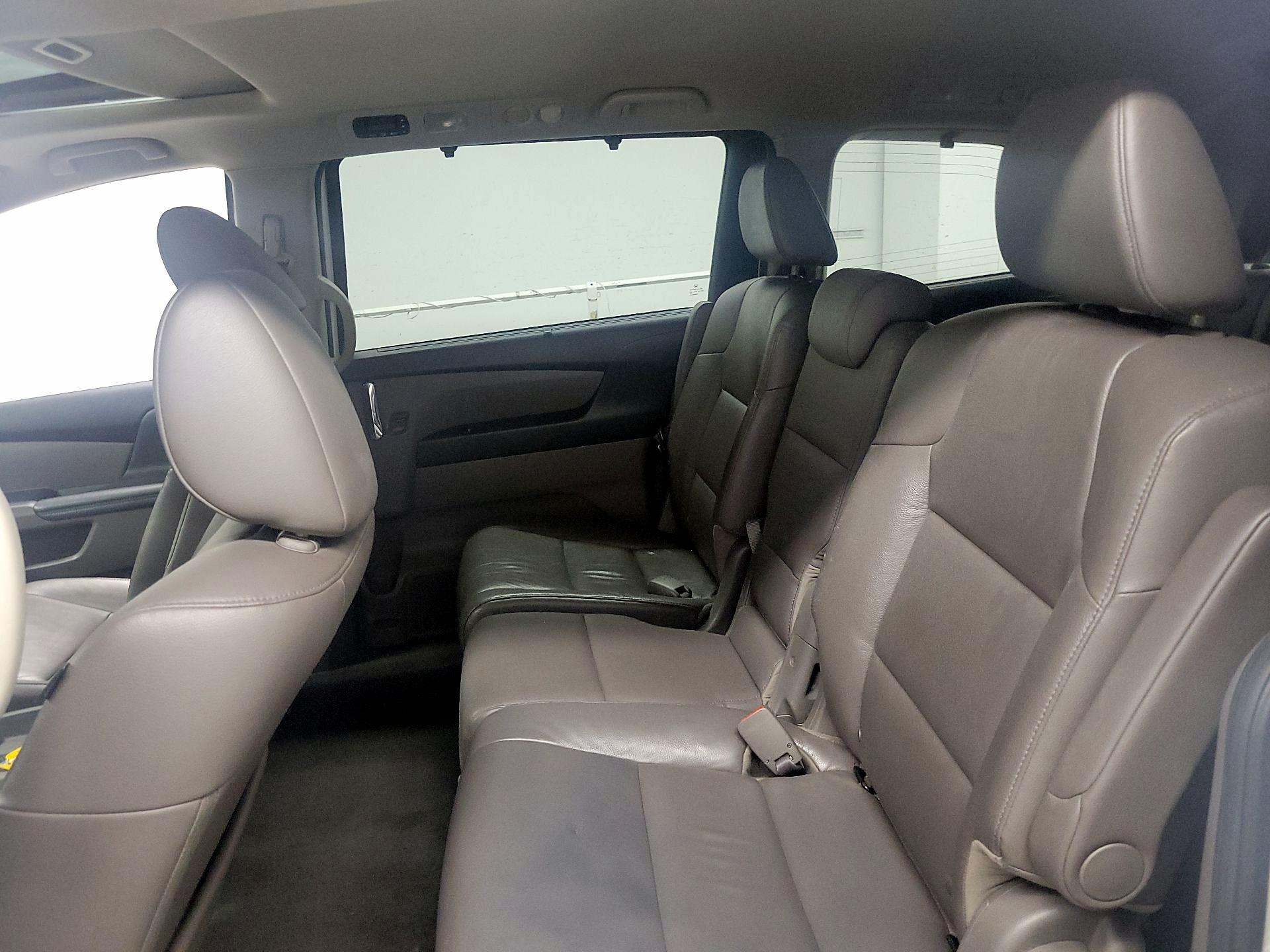 Thumbnail: 2015 Honda Odyssey - 20