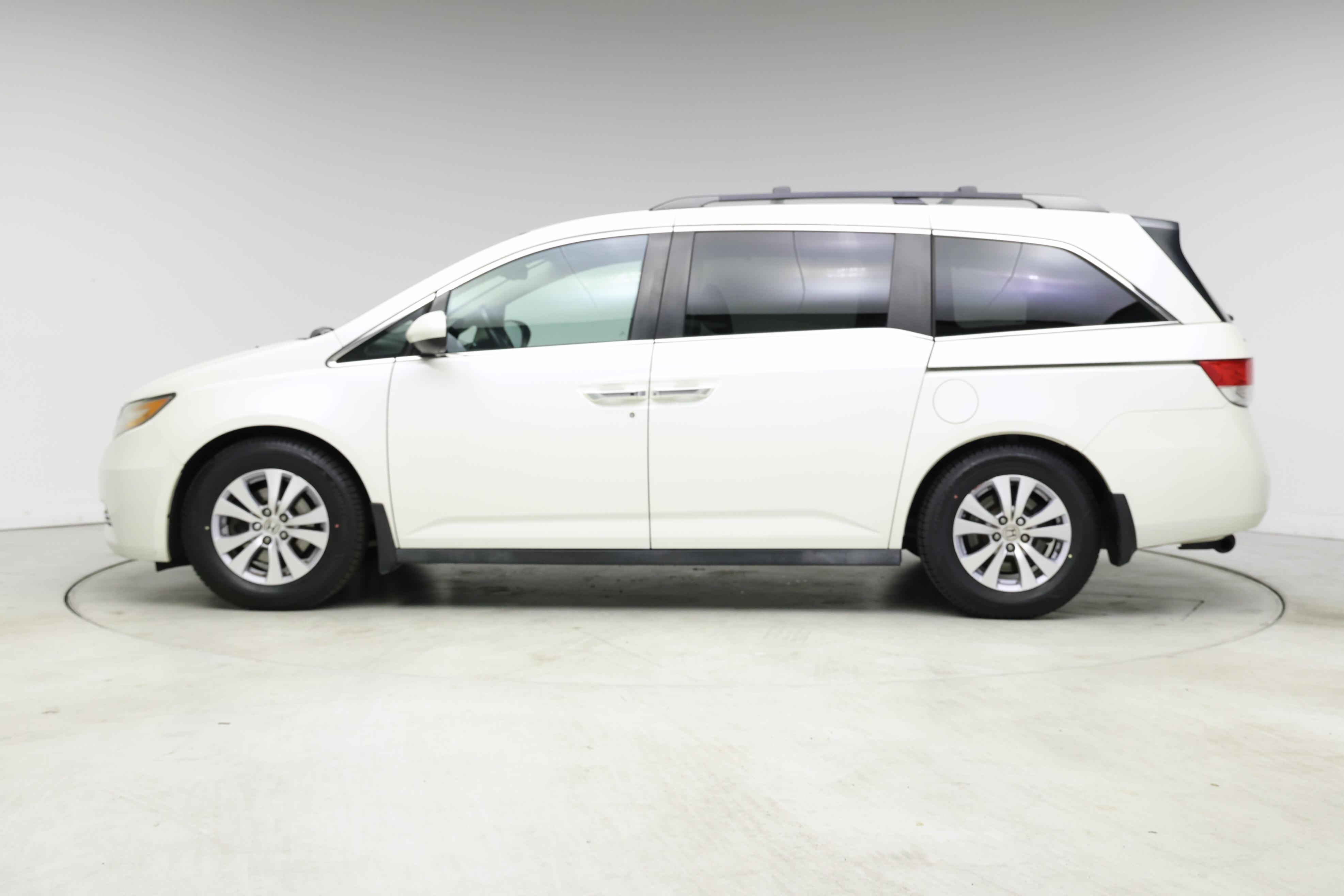 Thumbnail: 2015 Honda Odyssey - 3