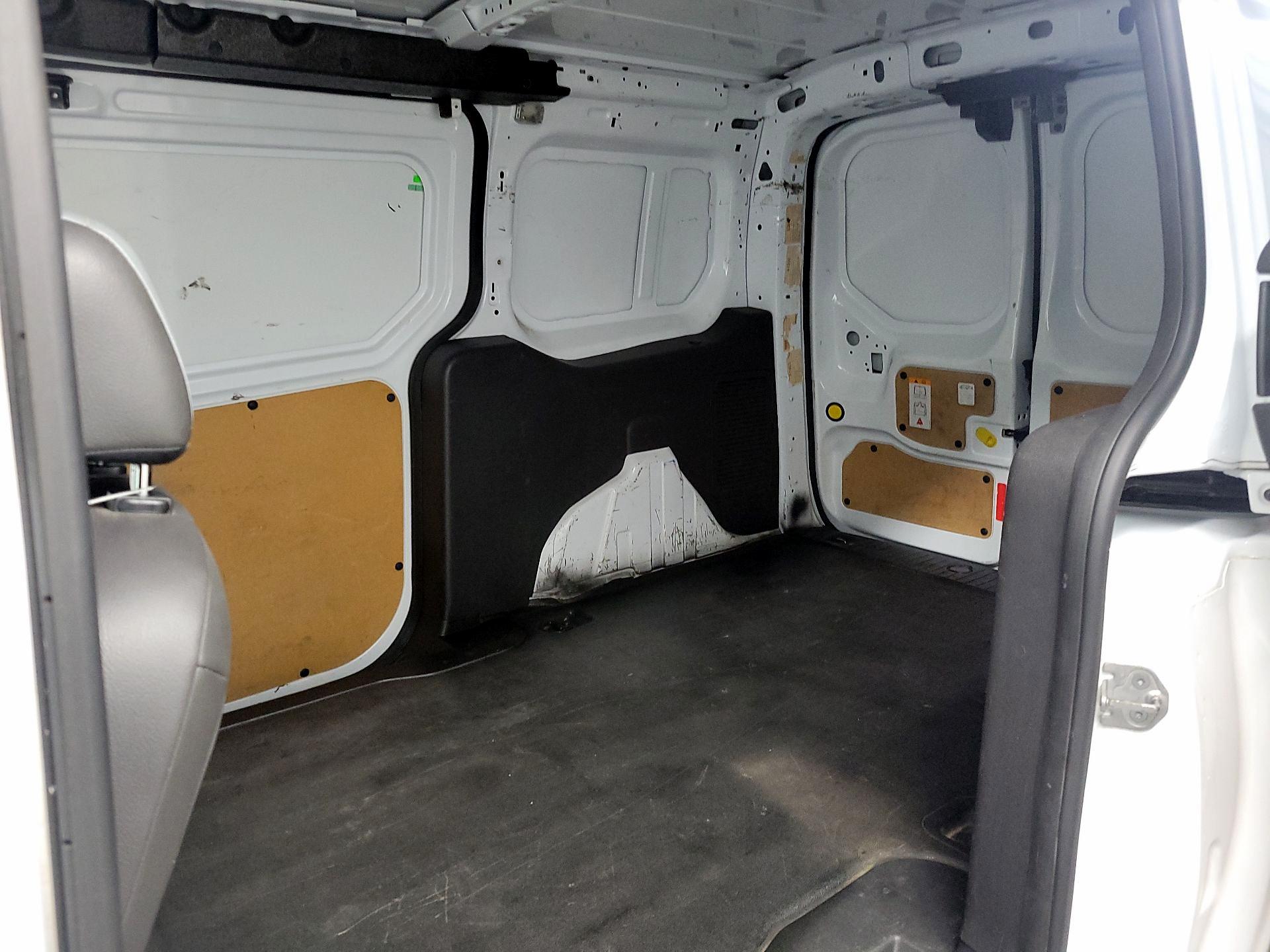Thumbnail: 2016 Ford Transit Series - 17