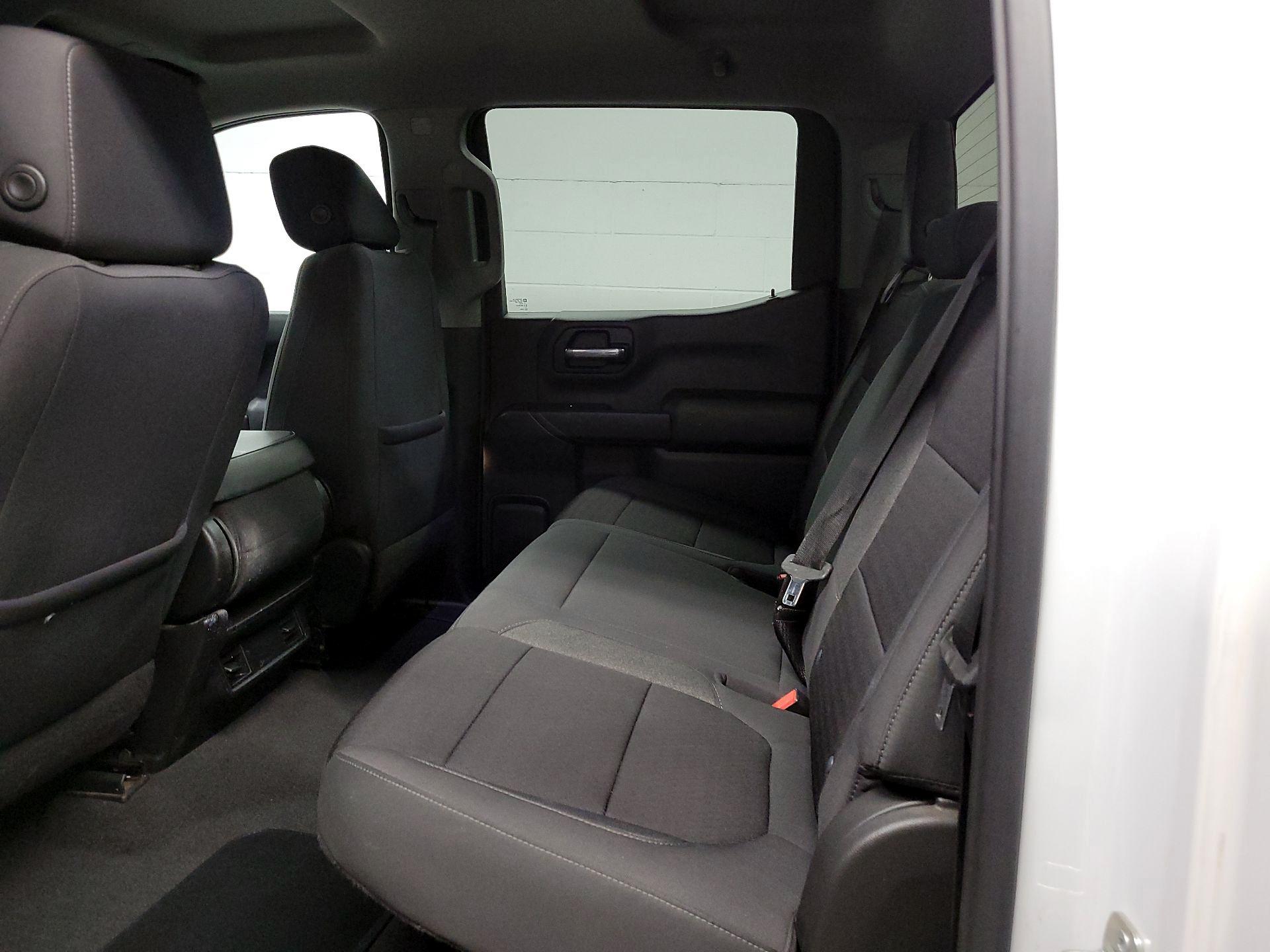Thumbnail: 2022 Chevrolet Silverado 1500 - 17
