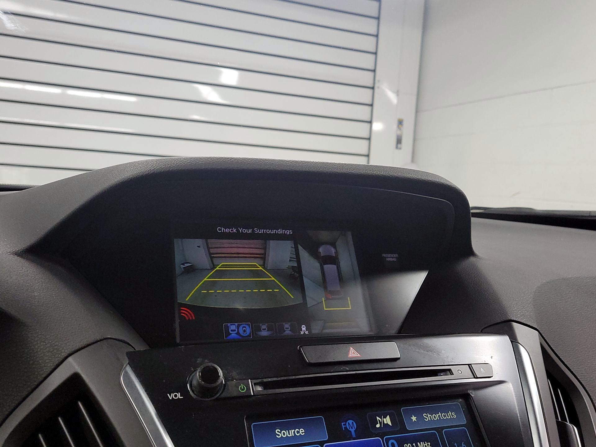 Thumbnail: 2017 Acura MDX - 14