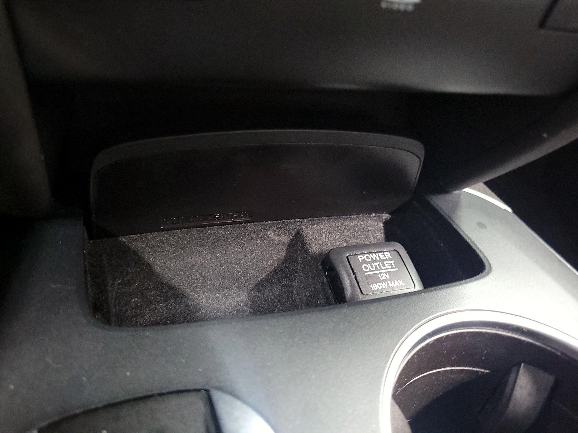 Thumbnail: 2017 Acura MDX - 18