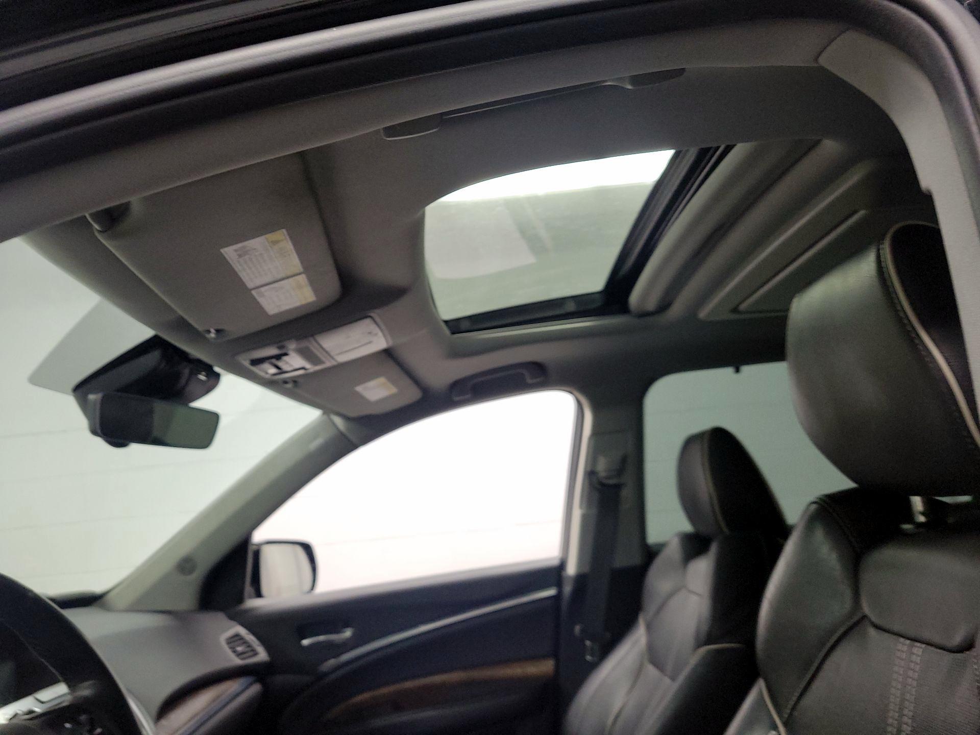 Thumbnail: 2017 Acura MDX - 19