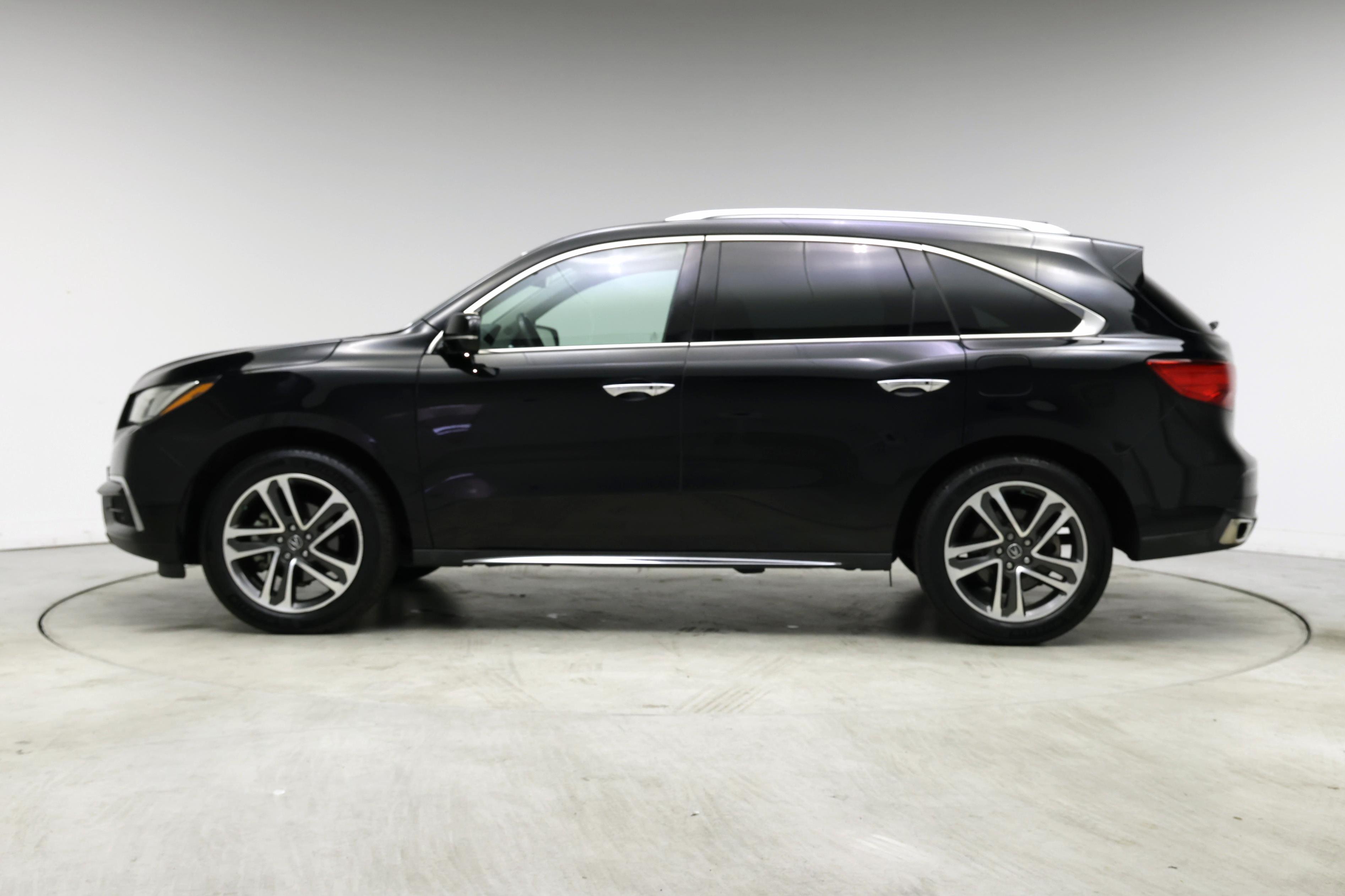 Thumbnail: 2017 Acura MDX - 3