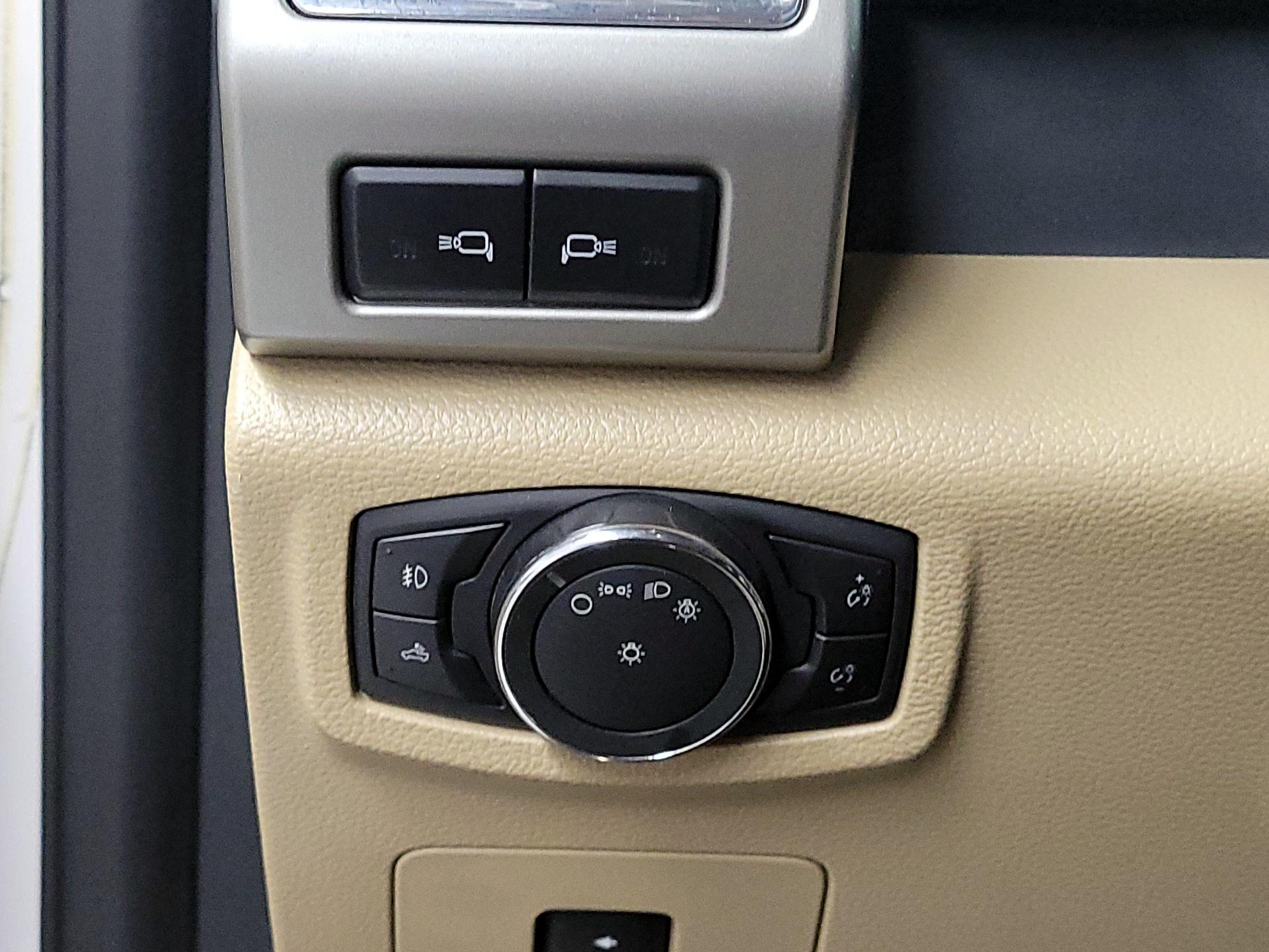 Thumbnail: 2015 Ford F-150 - 13