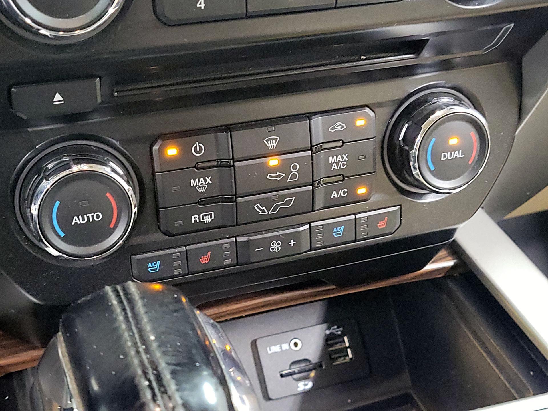 Thumbnail: 2015 Ford F-150 - 16