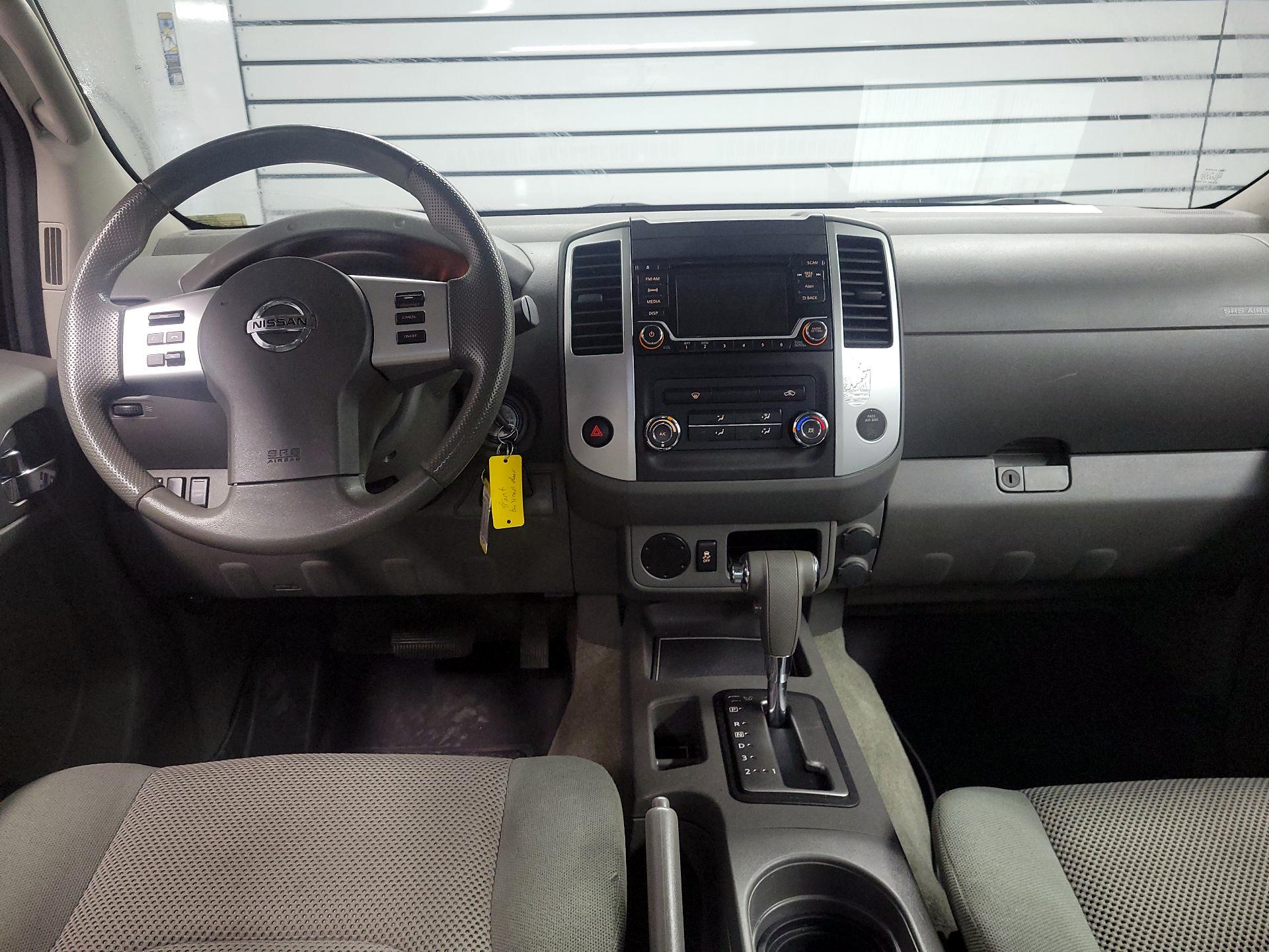 Thumbnail: 2016 Nissan Frontier - 9
