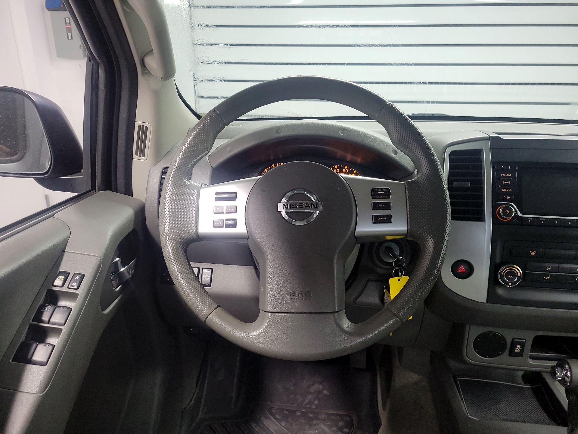 Thumbnail: 2016 Nissan Frontier - 10