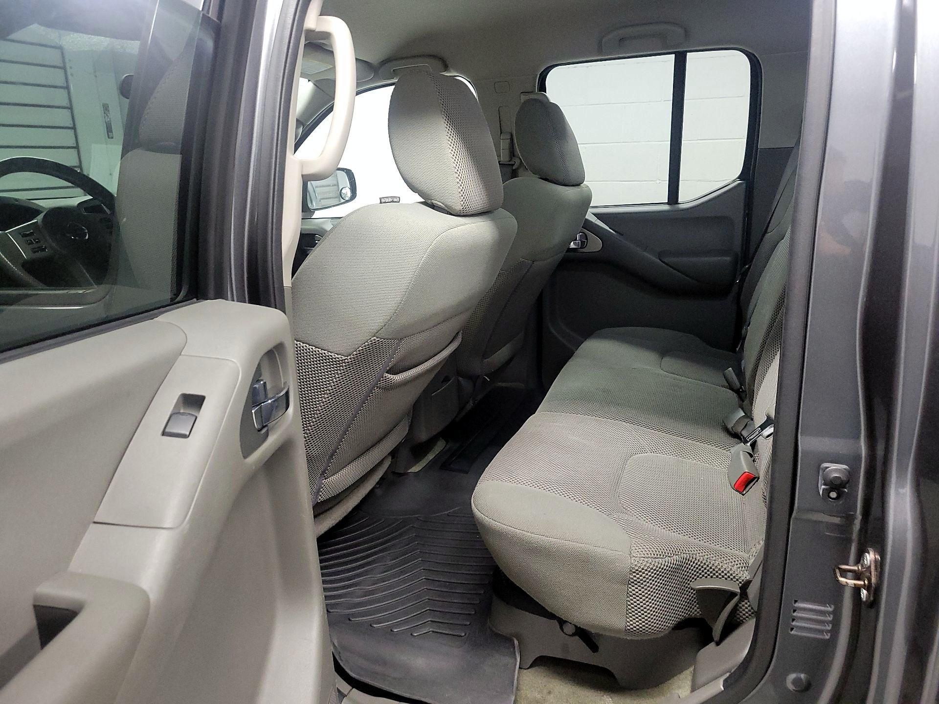 Thumbnail: 2016 Nissan Frontier - 17