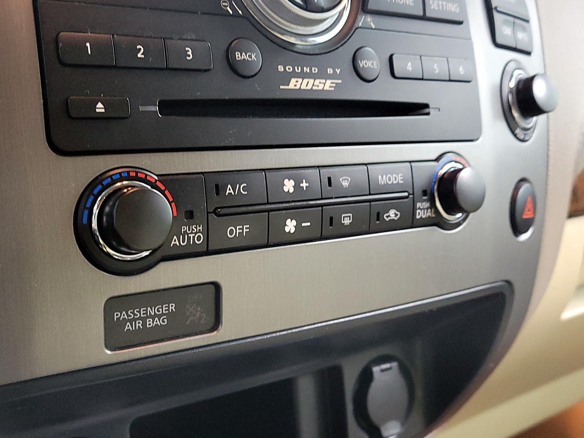 Thumbnail: 2013 Nissan Armada - 16