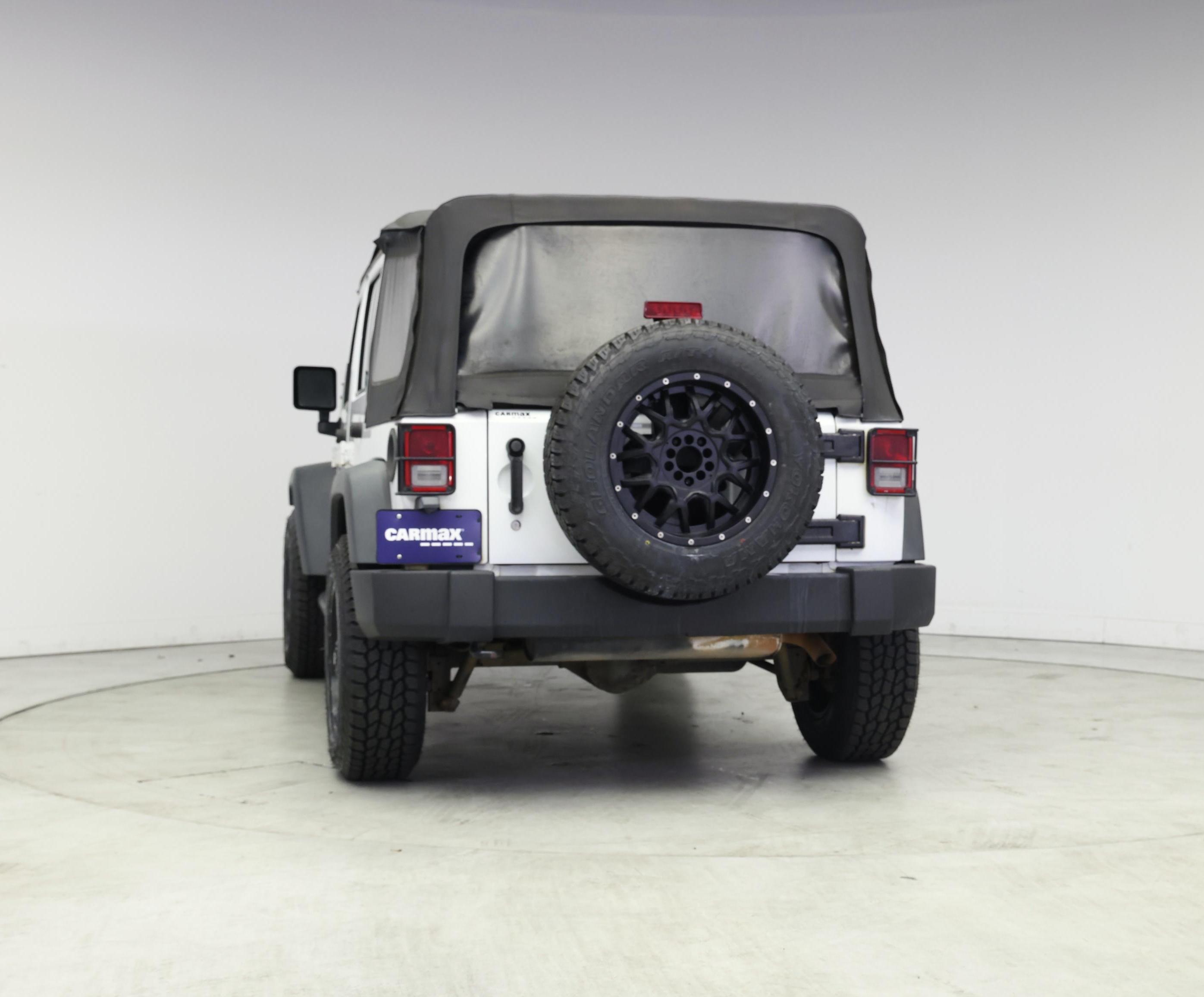 Thumbnail: 2016 Jeep Wrangler - 6